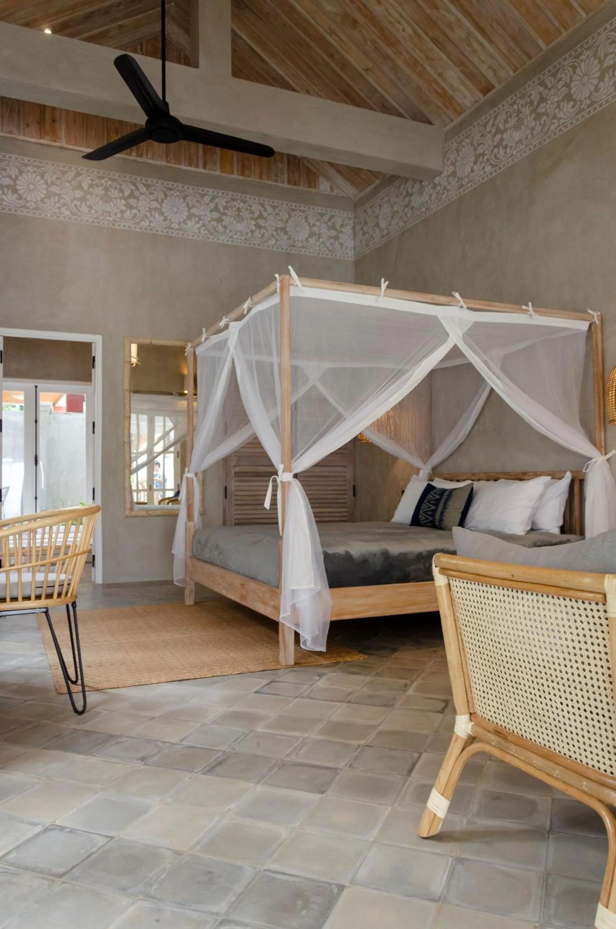 Bedroom, Bed in Chic stay HANA Boutique hotel xxxx Possible noise from the construction next to our property