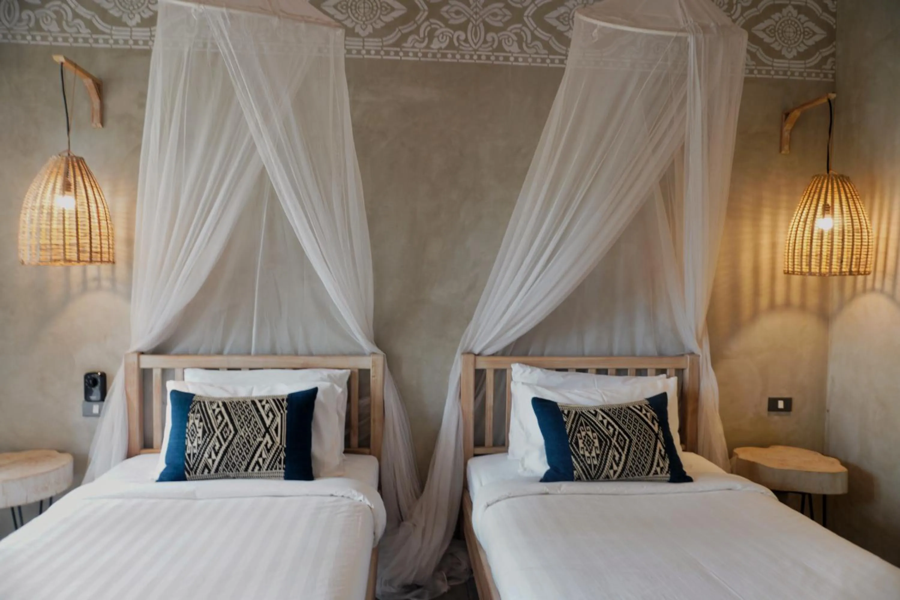 Bathroom, Bed in Chic stay HANA Boutique hotel xxxx Possible noise from the construction next to our property