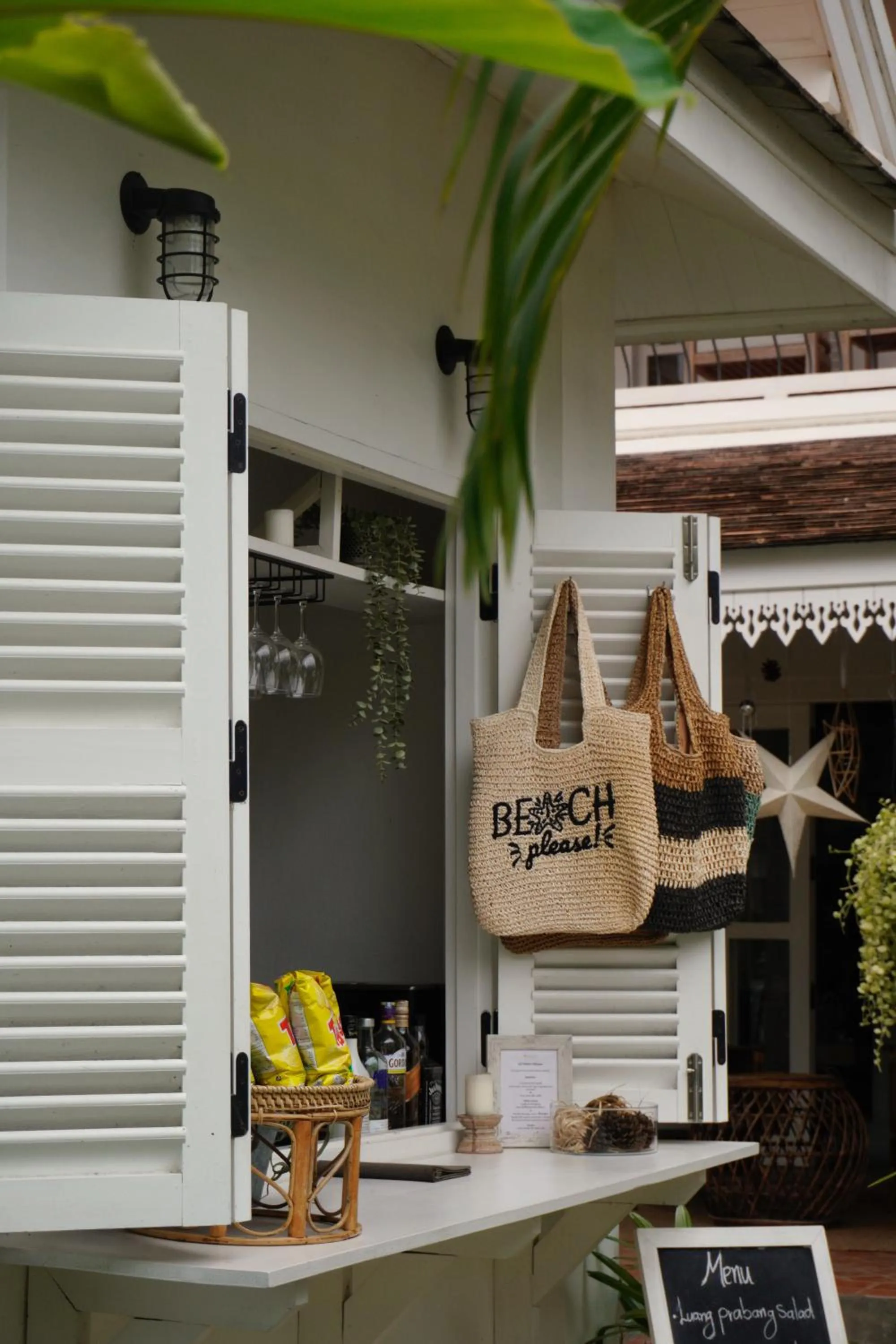 Chic stay HANA Boutique hotel xxxx Possible noise from the construction next to our property