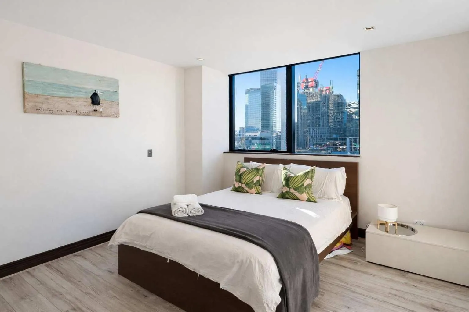 Bed in Grand St Kilda 2-story Sub-Penthouse