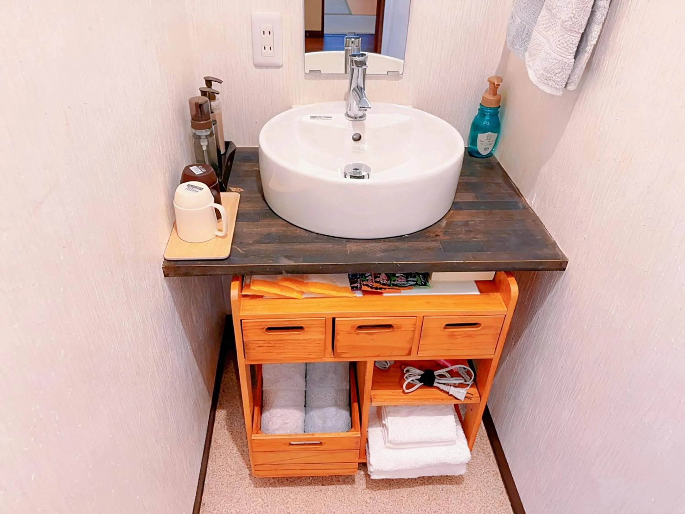 Bathroom in 桃夭庵 touyouan momo house kujo 一棟貸切