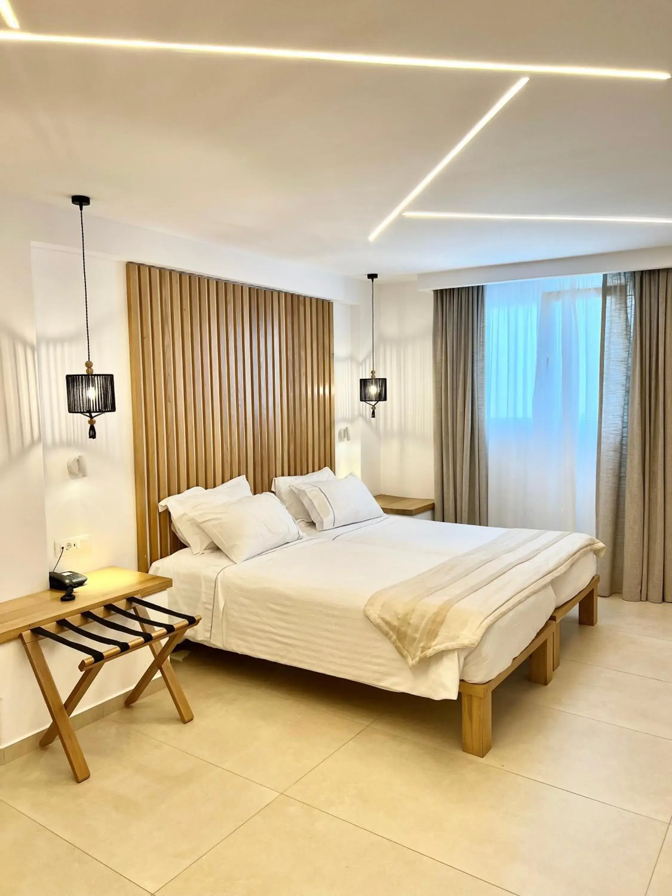 Standard Triple Room in Damianos Mykonos Hotel Standard Triple Room in Damianos Mykonos Hotel