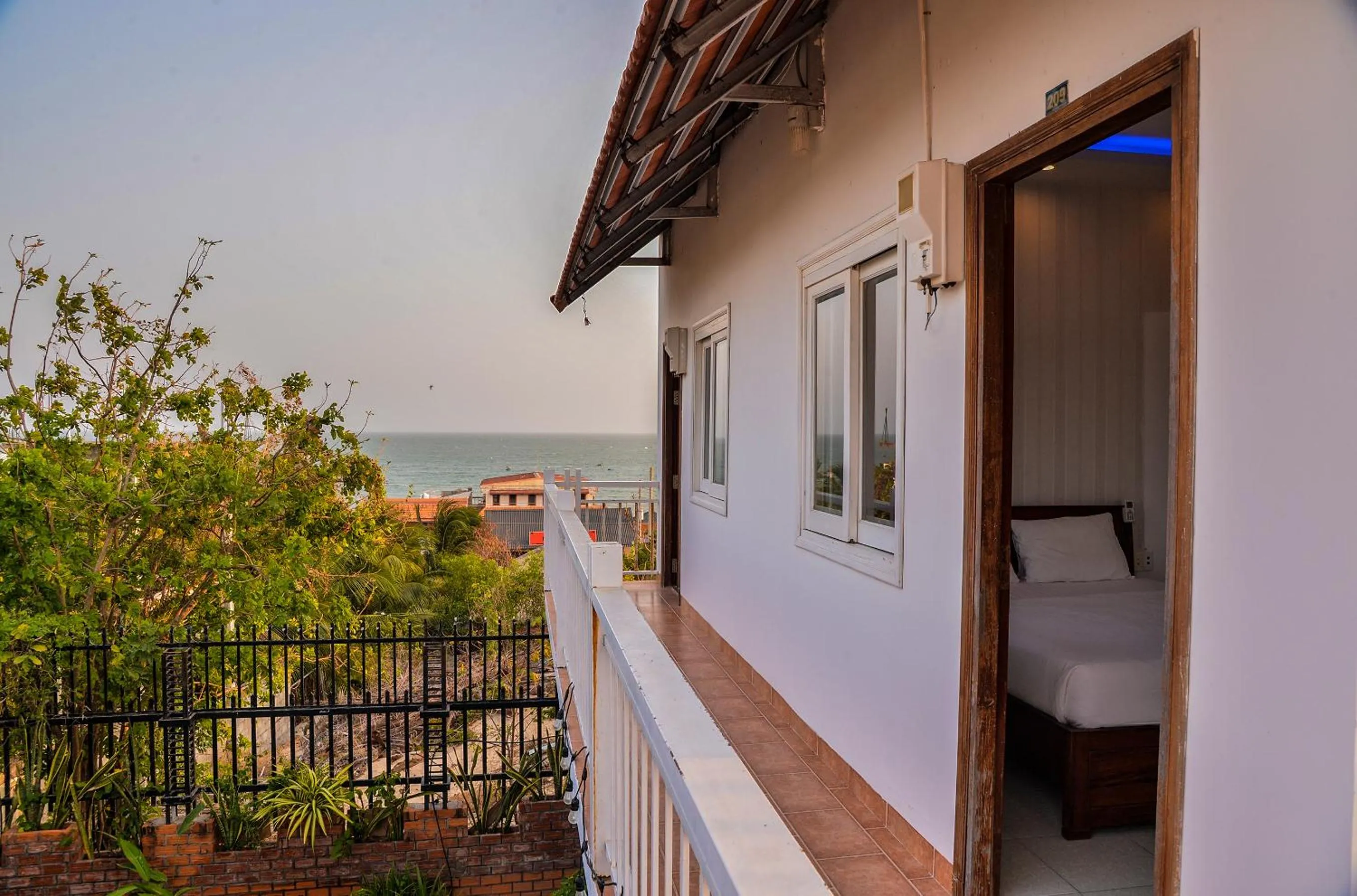 Natural landscape in An Vinh Analog House - LE BONHEUR