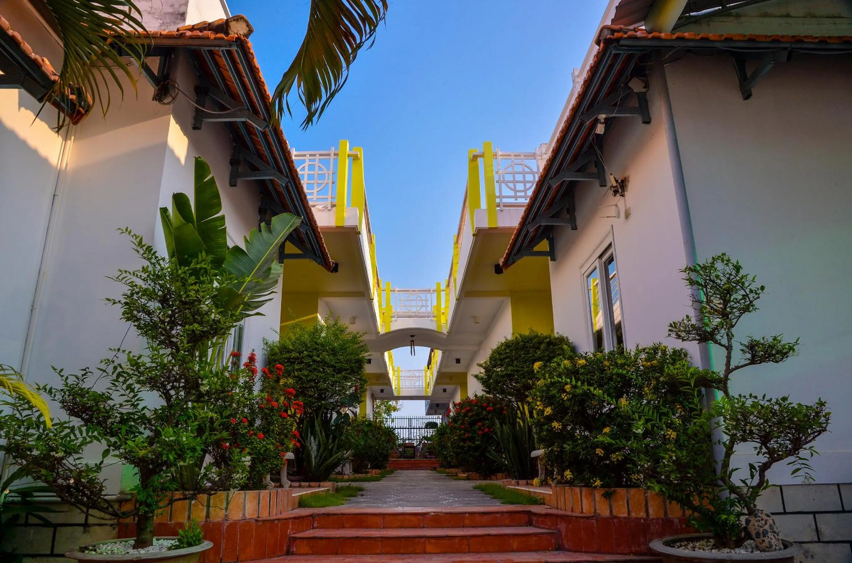 Property building in An Vinh Analog House - LE BONHEUR