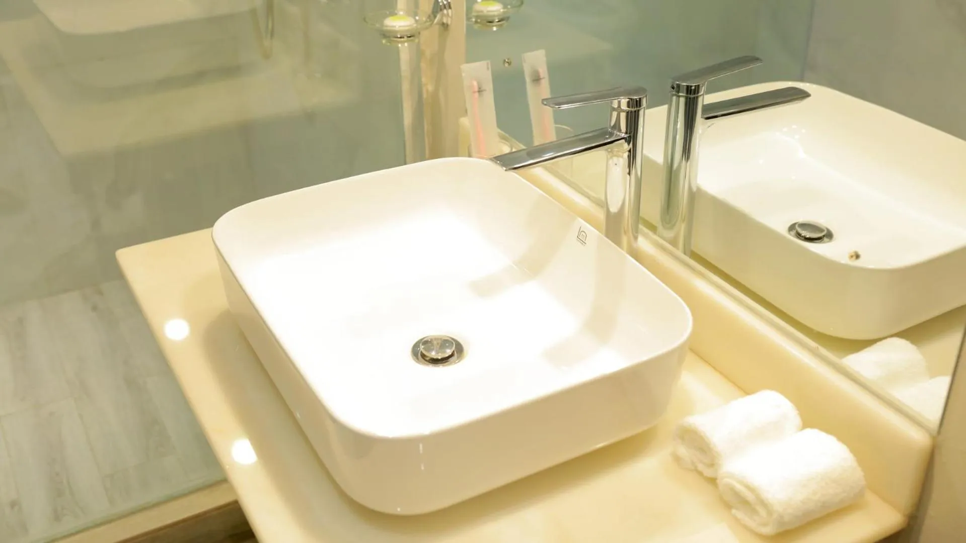 Bathroom in Meilin International Hotel