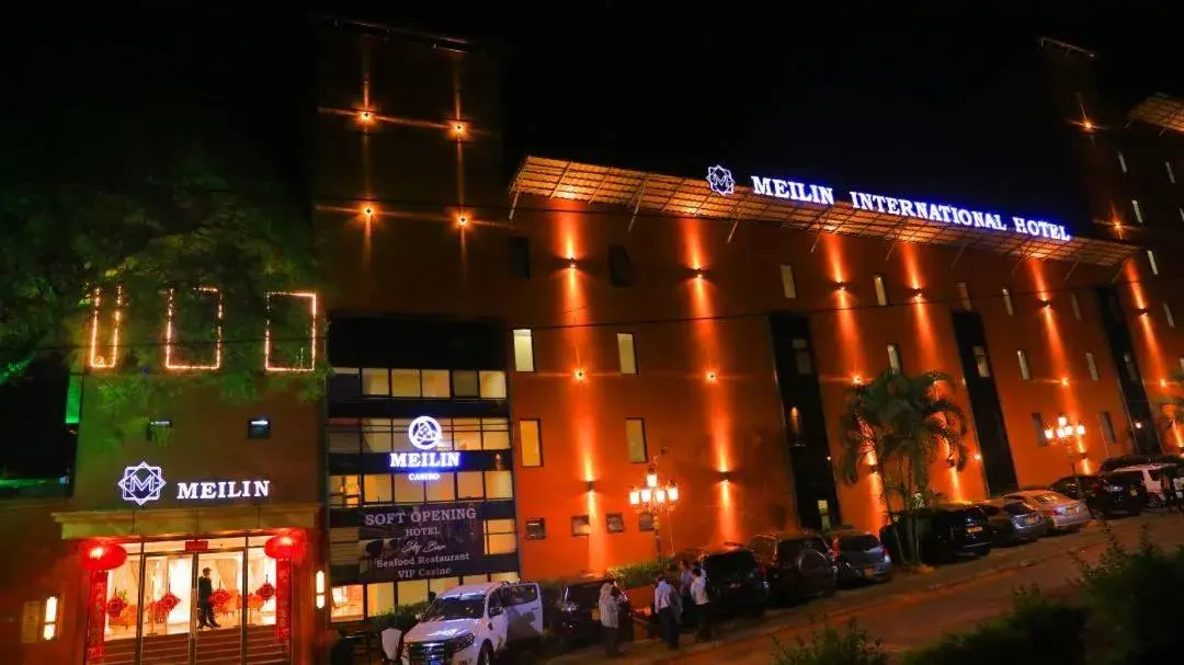 Property building in Meilin International Hotel Property building in Meilin International Hotel