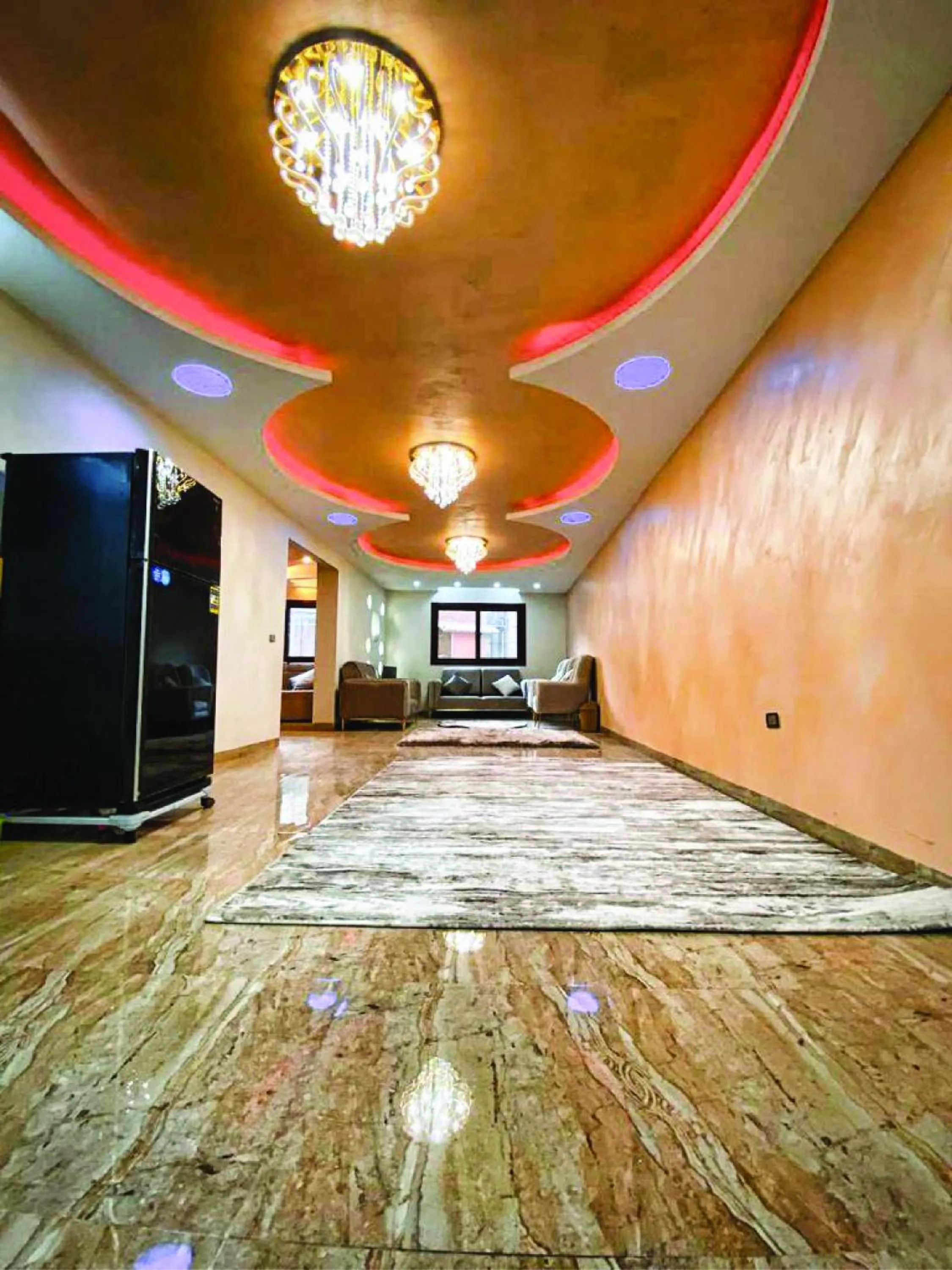 Pyramids Cleopatra Luxurious
