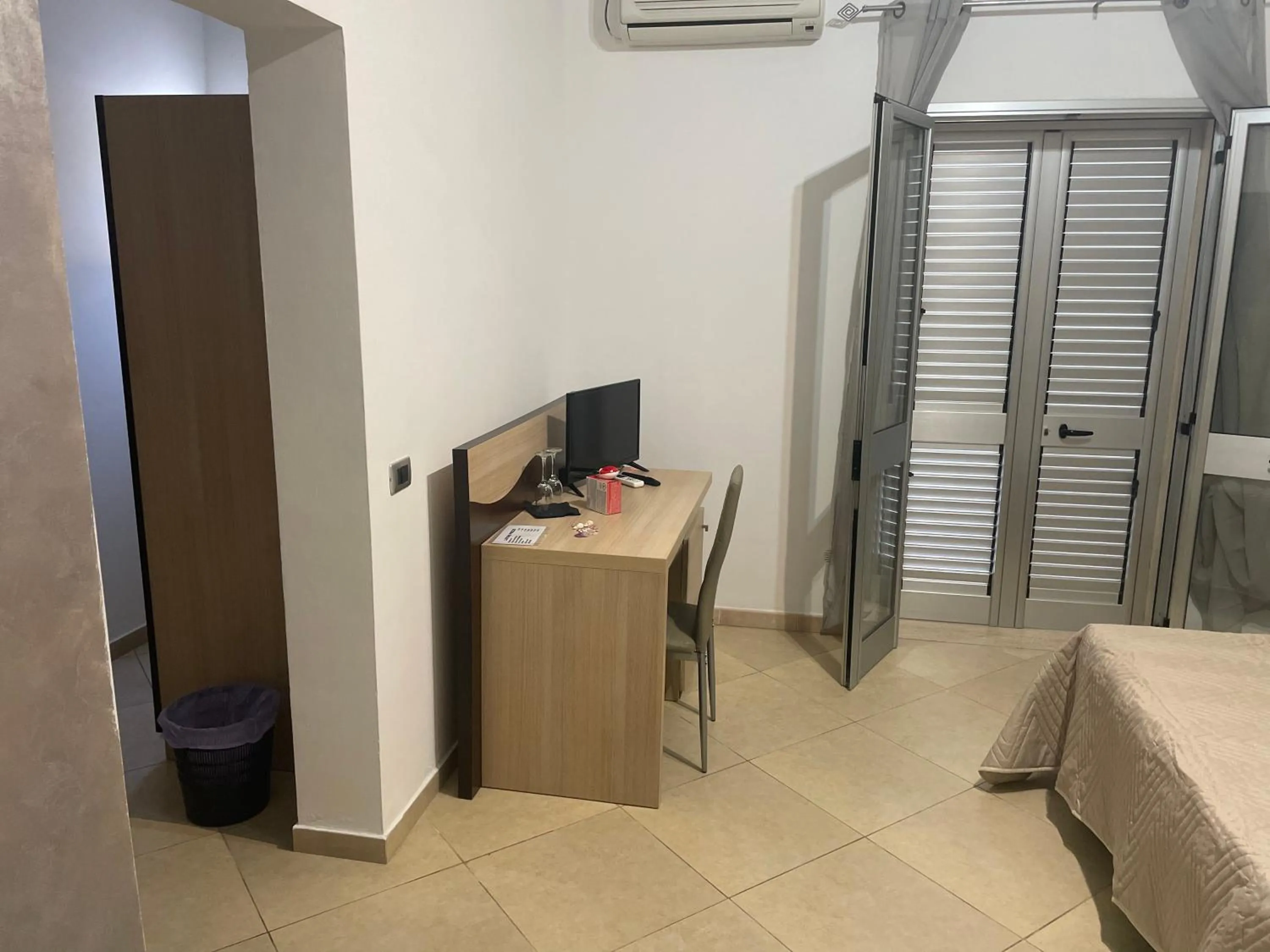 Bed, TV/Entertainment Center in Bed and breakfast KALE '