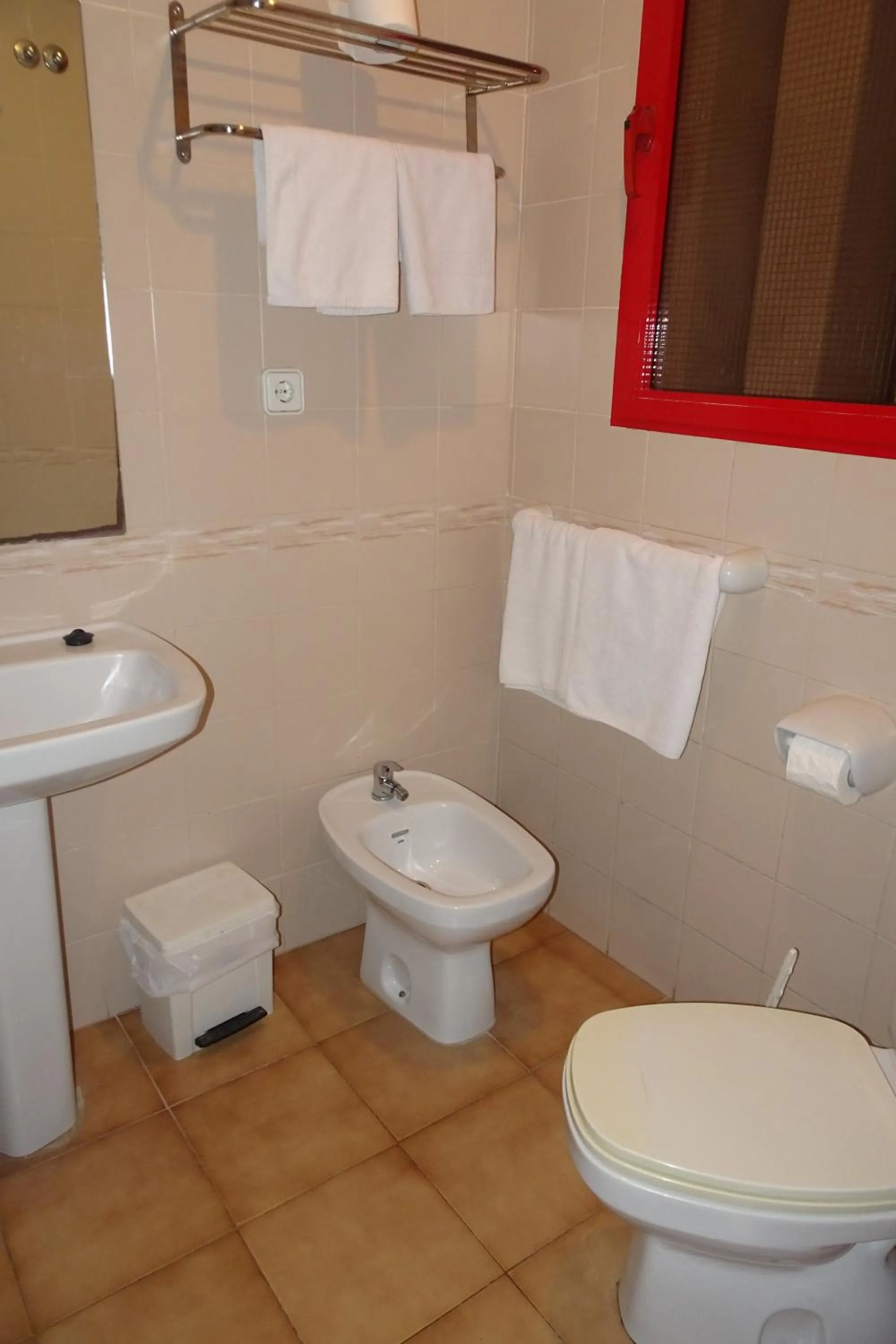 Bathroom in Evamar Apartments