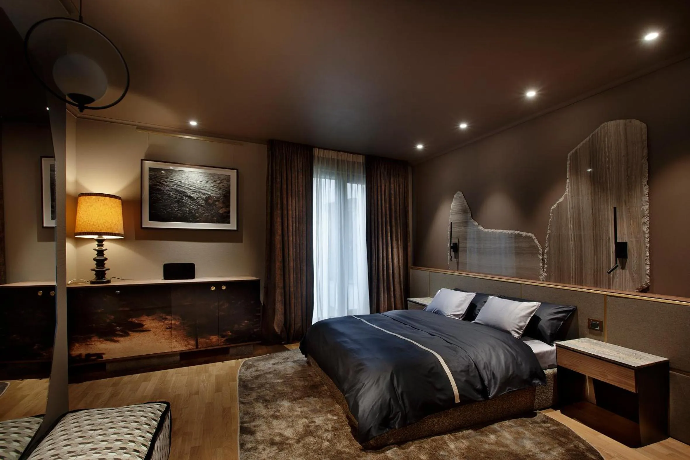 Bedroom, Bed in Room 12