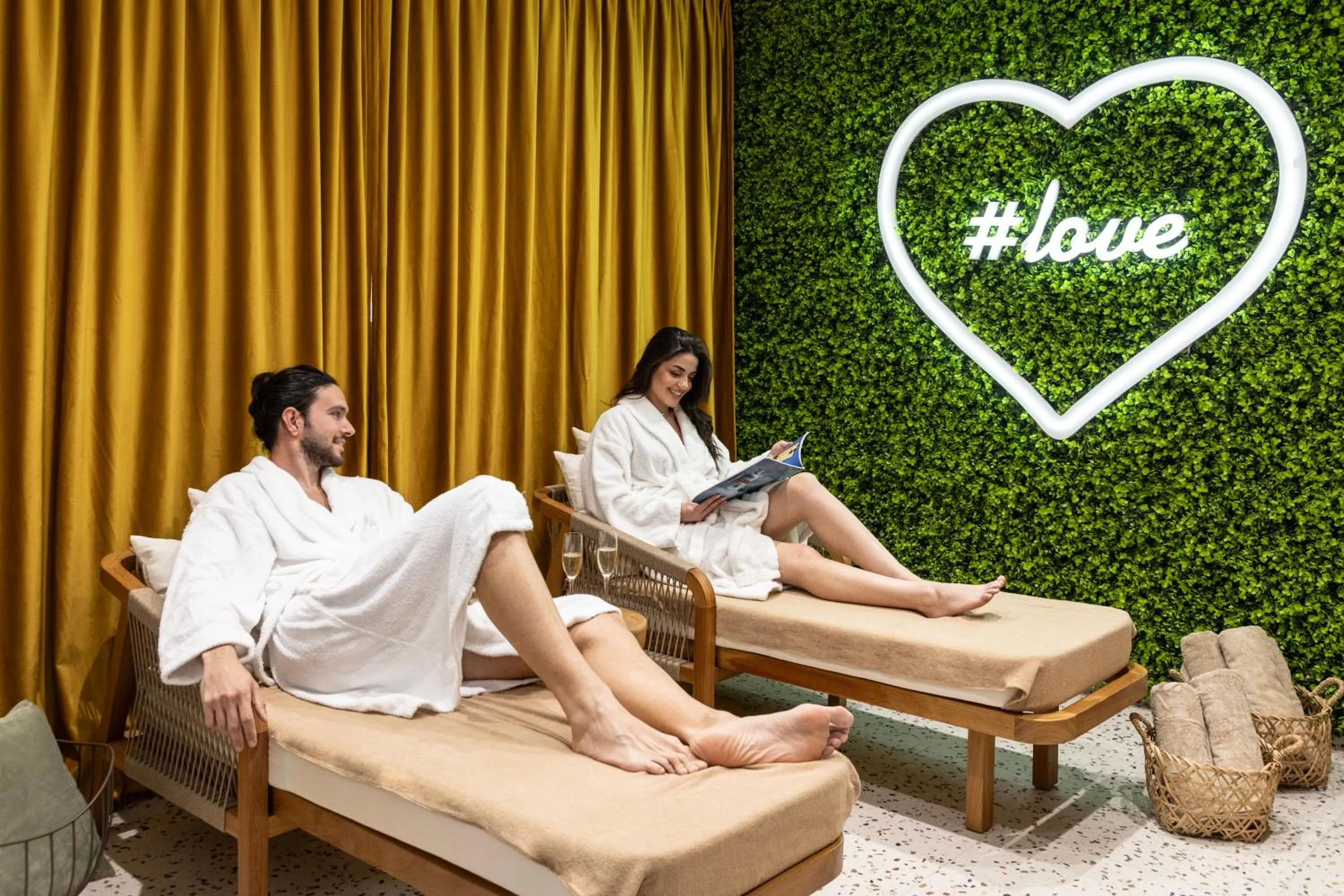 Spa and wellness centre/facilities in Albatros Spa & Resort Hotel