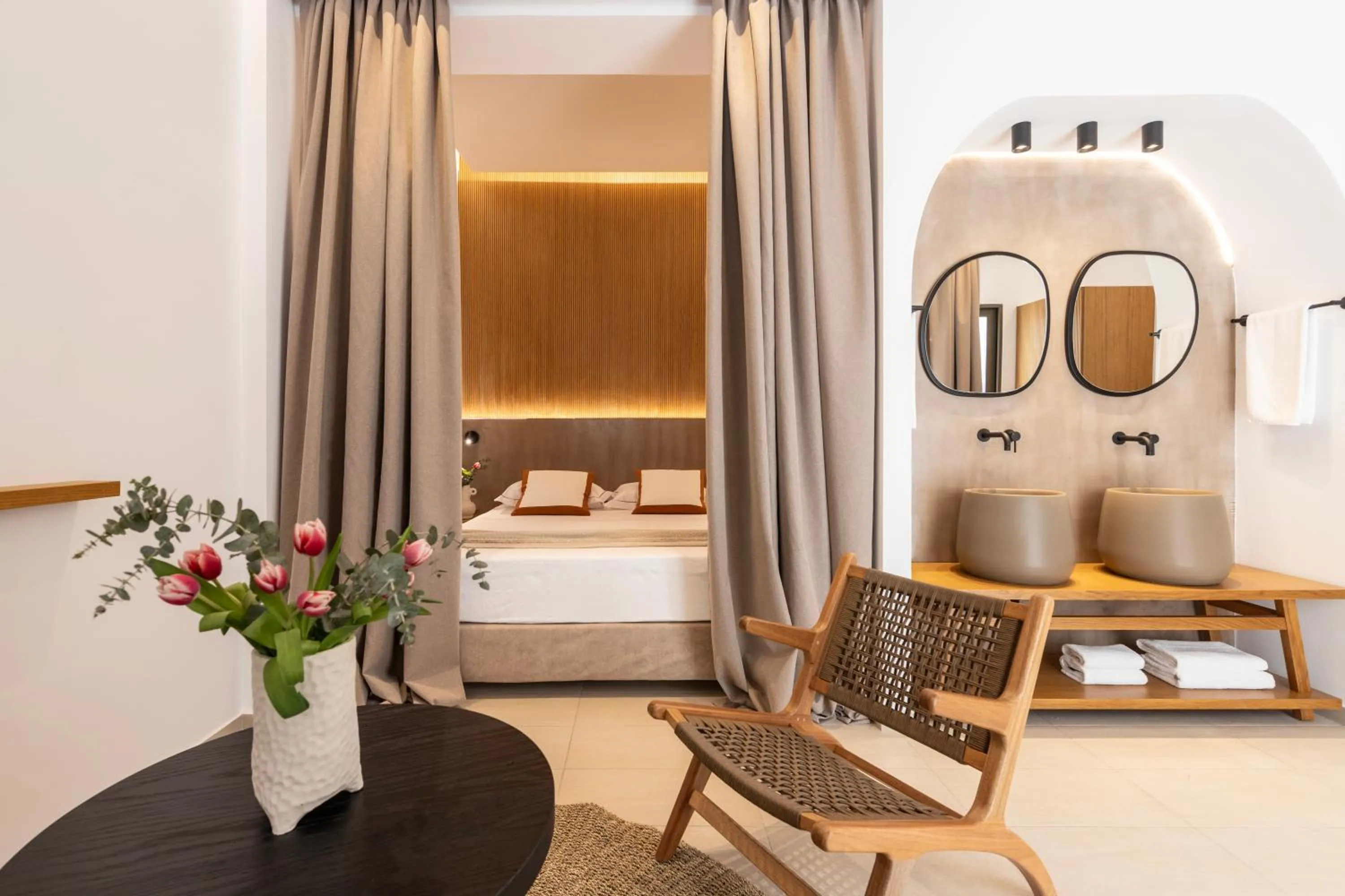 Photo of the whole room, Bed in Albatros Spa & Resort Hotel