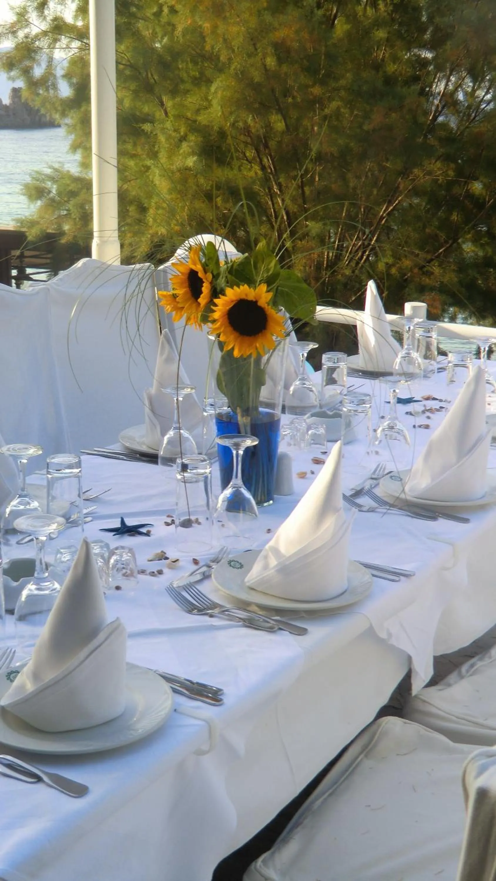 Restaurant/places to eat in Istron Bay Hotel