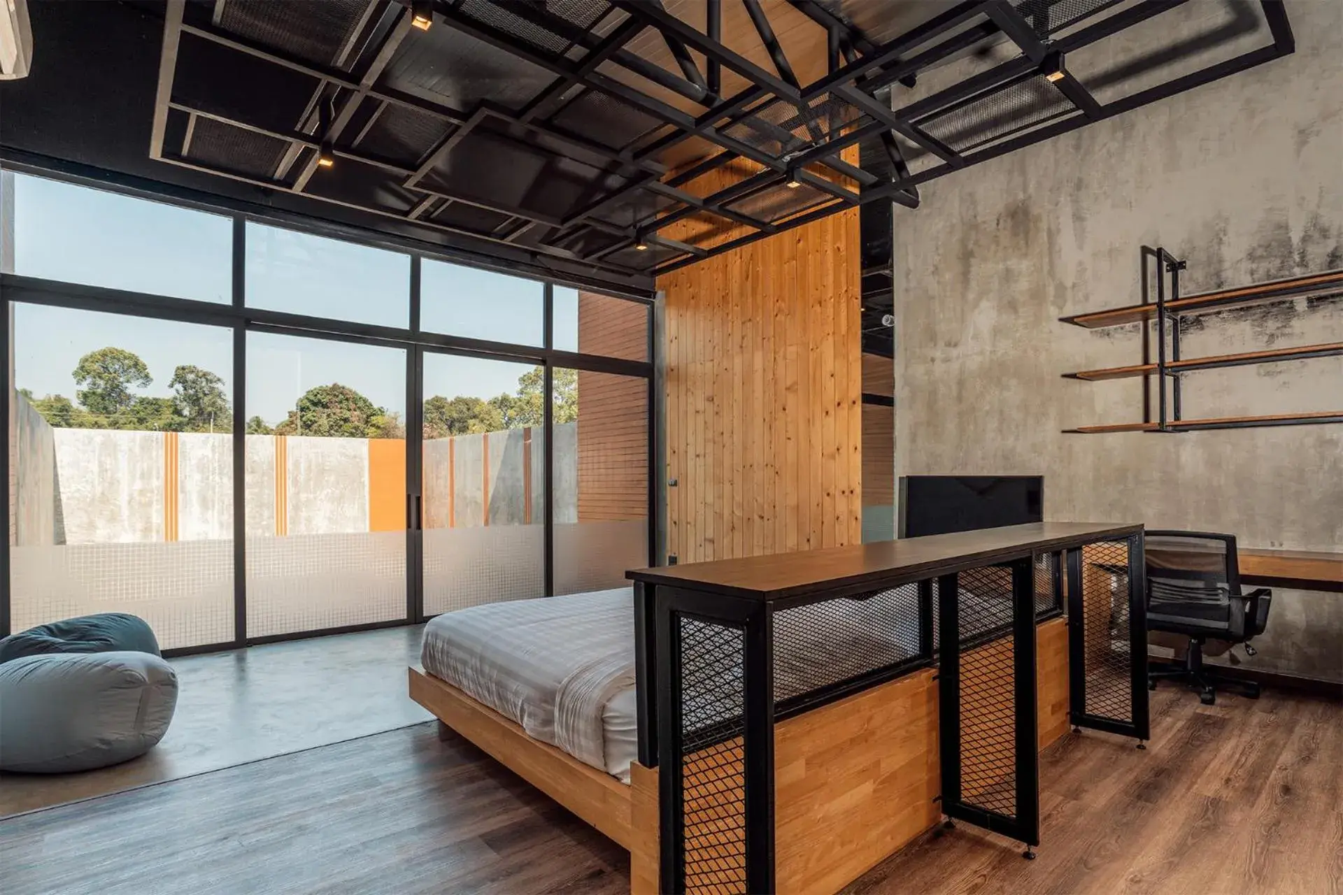 Bed in The Bloc @ Sea Bed in The Bloc @ Sea