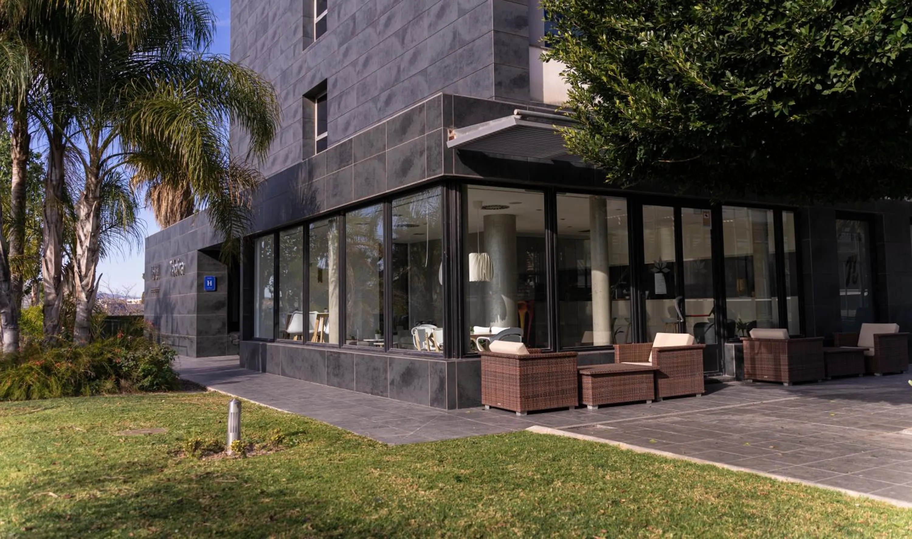 Facade/entrance in AZZ Valencia Táctica Hotel