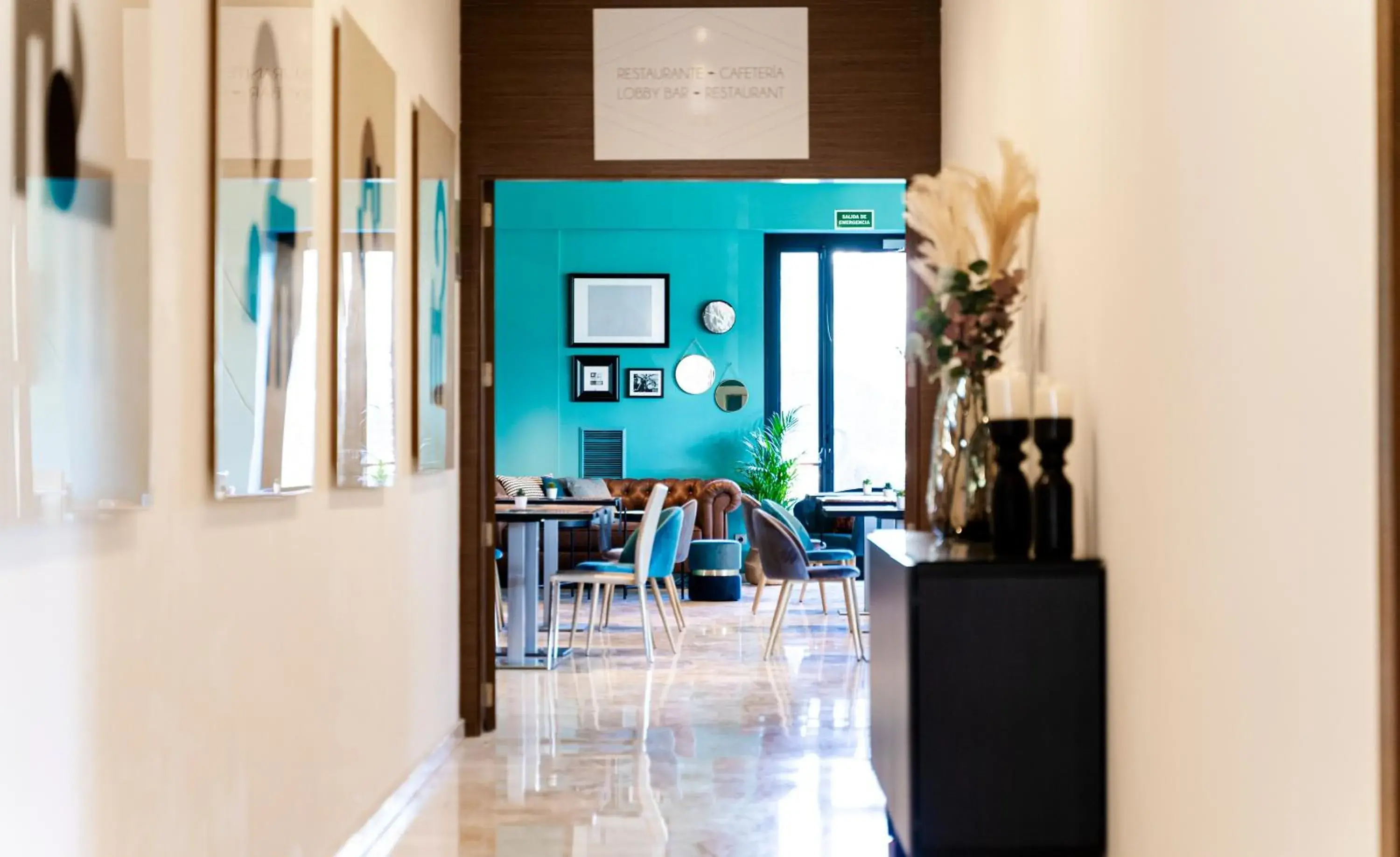 Restaurant/places to eat in AZZ Valencia Táctica Hotel Restaurant/places to eat in AZZ Valencia Táctica Hotel