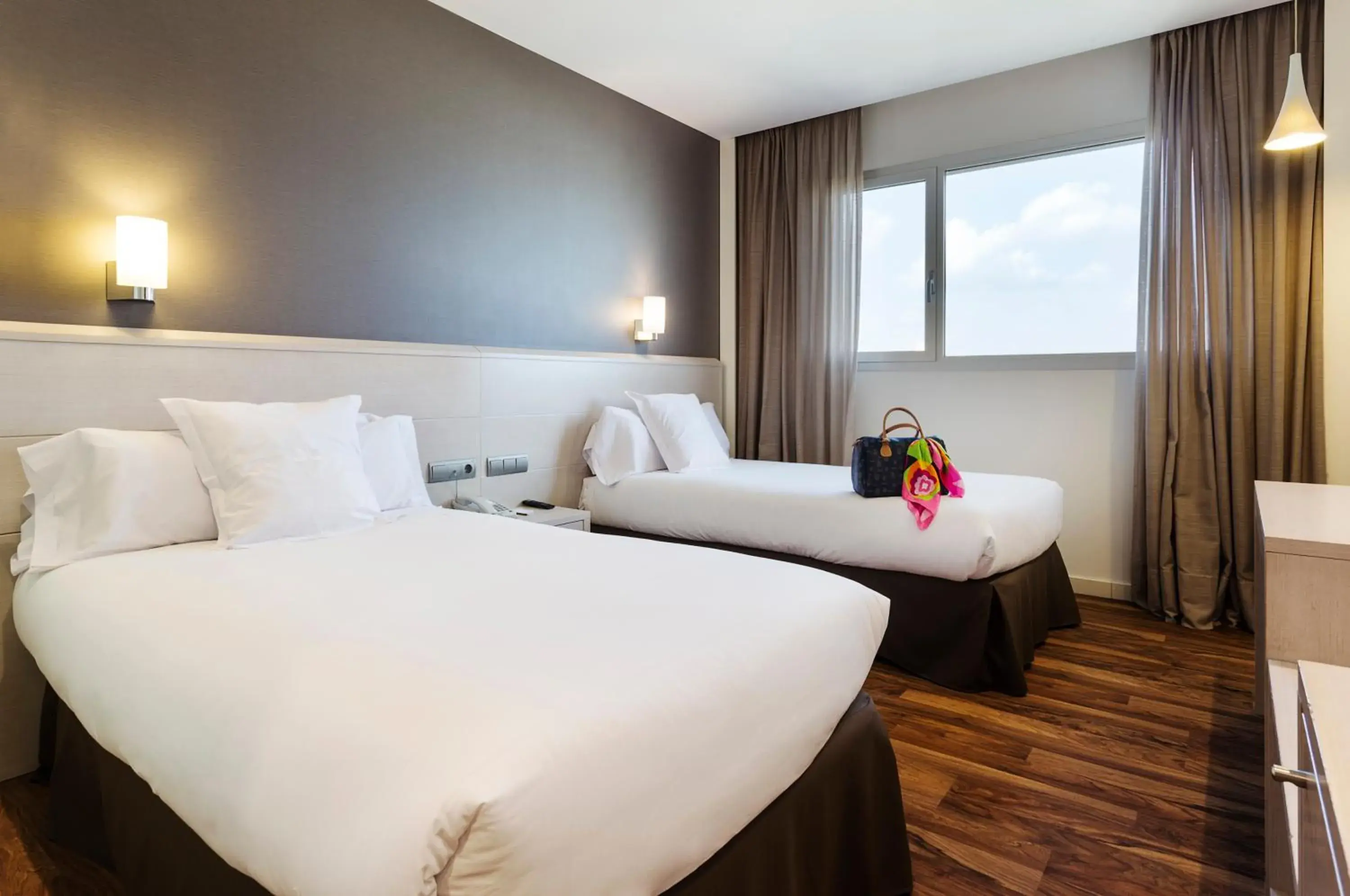 Photo of the whole room, Bed in AZZ Valencia Táctica Hotel Photo of the whole room, Bed in AZZ Valencia Táctica Hotel