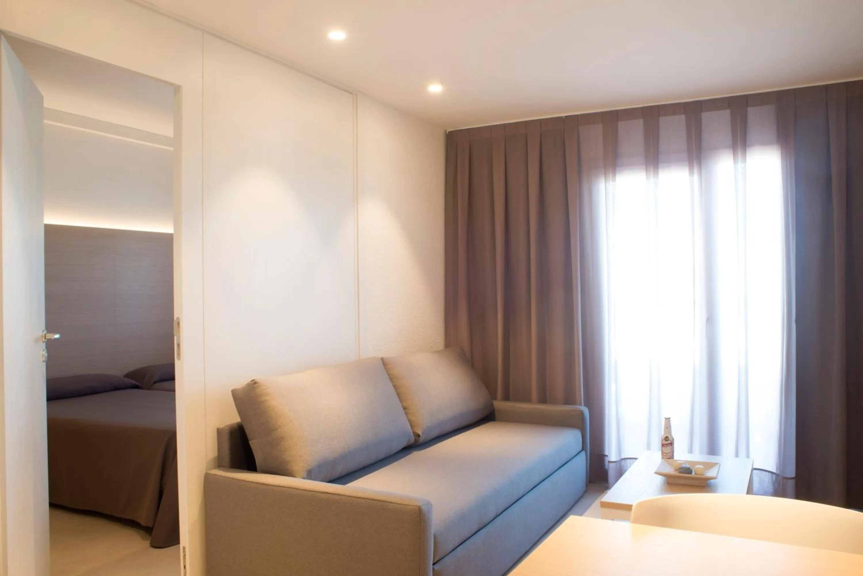 Photo of the whole room in Aparthotel Acualandia