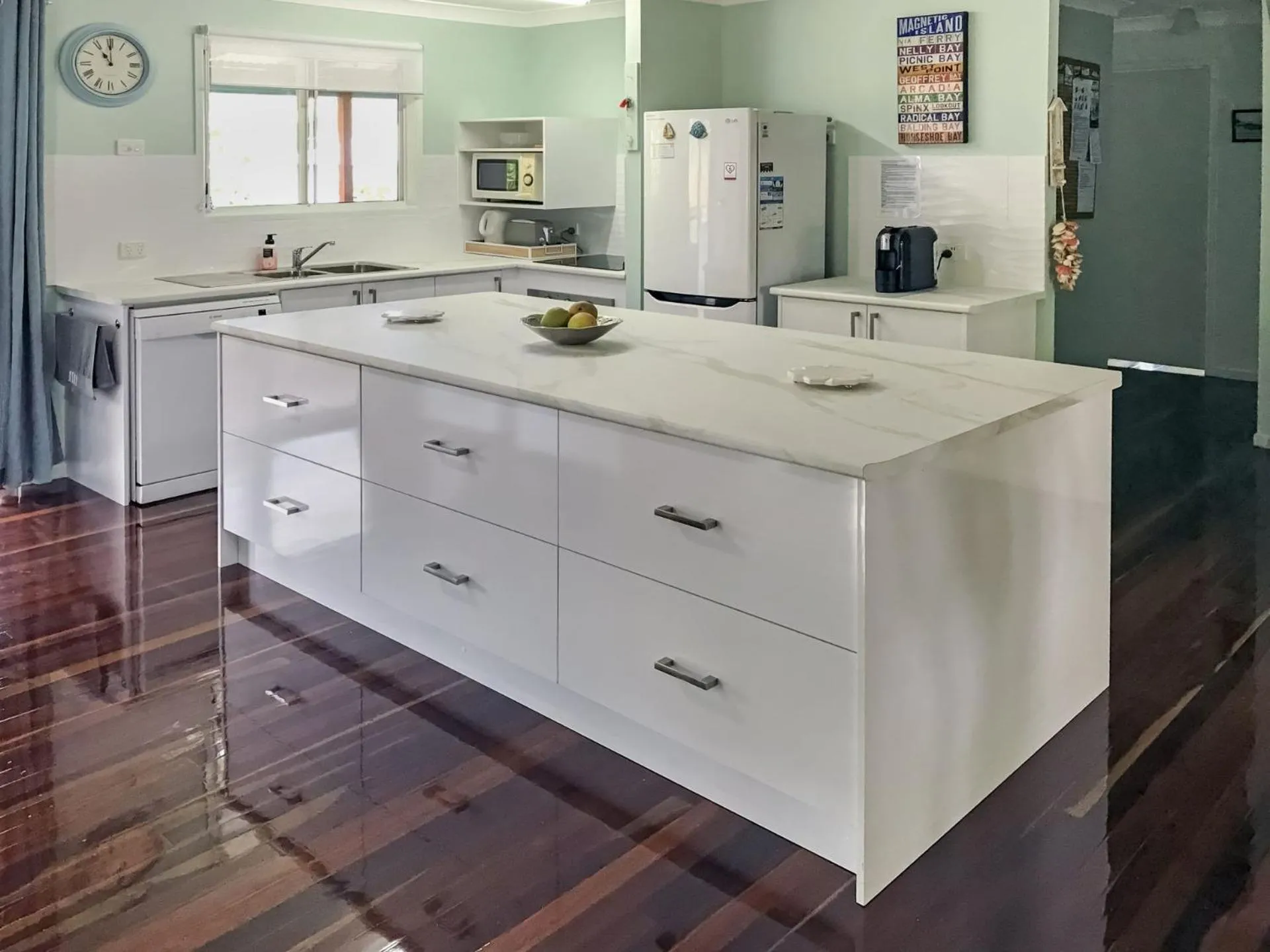 Kitchen or kitchenette in Ludbrookes