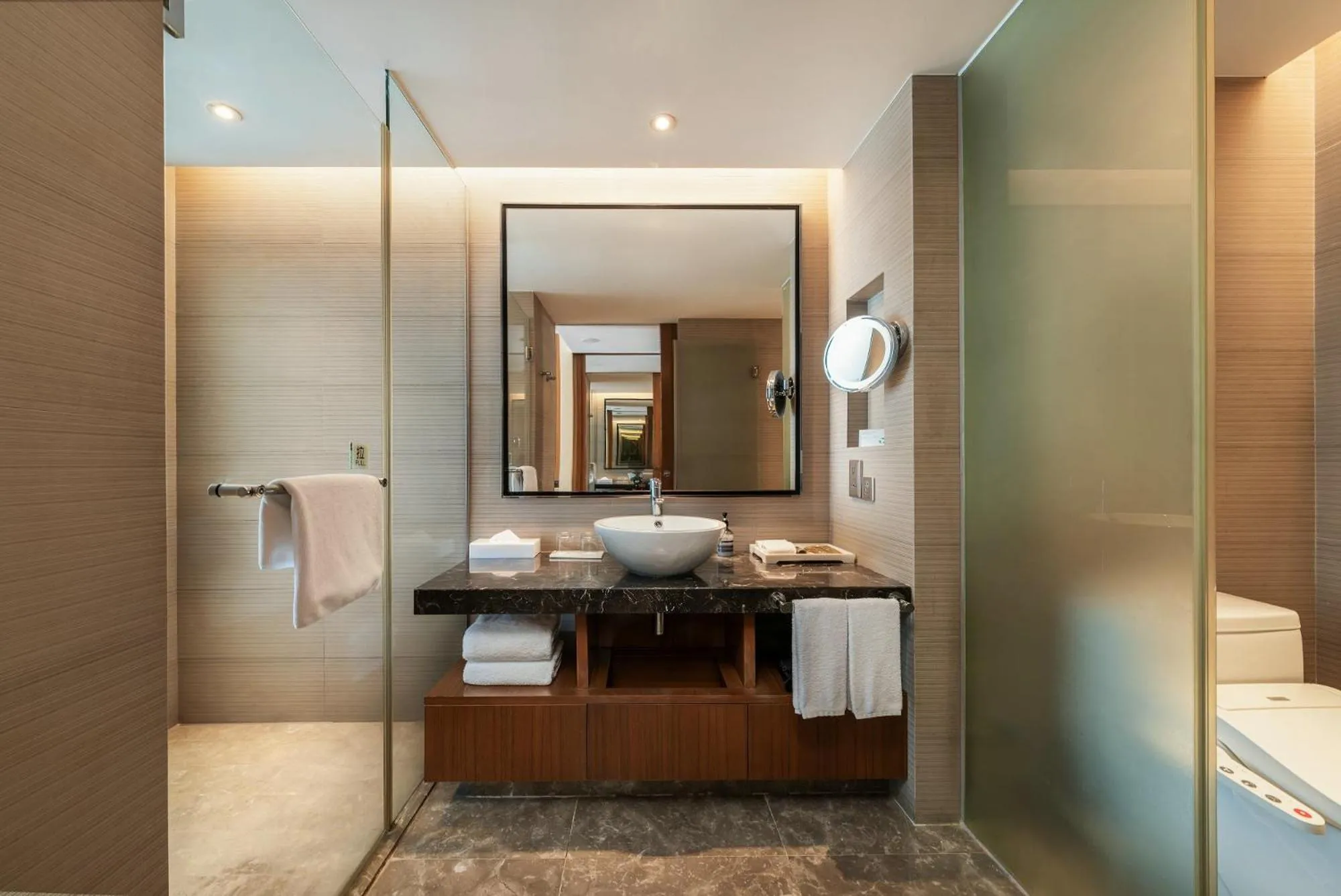 Toilet in Juntai Hotel Xiamen