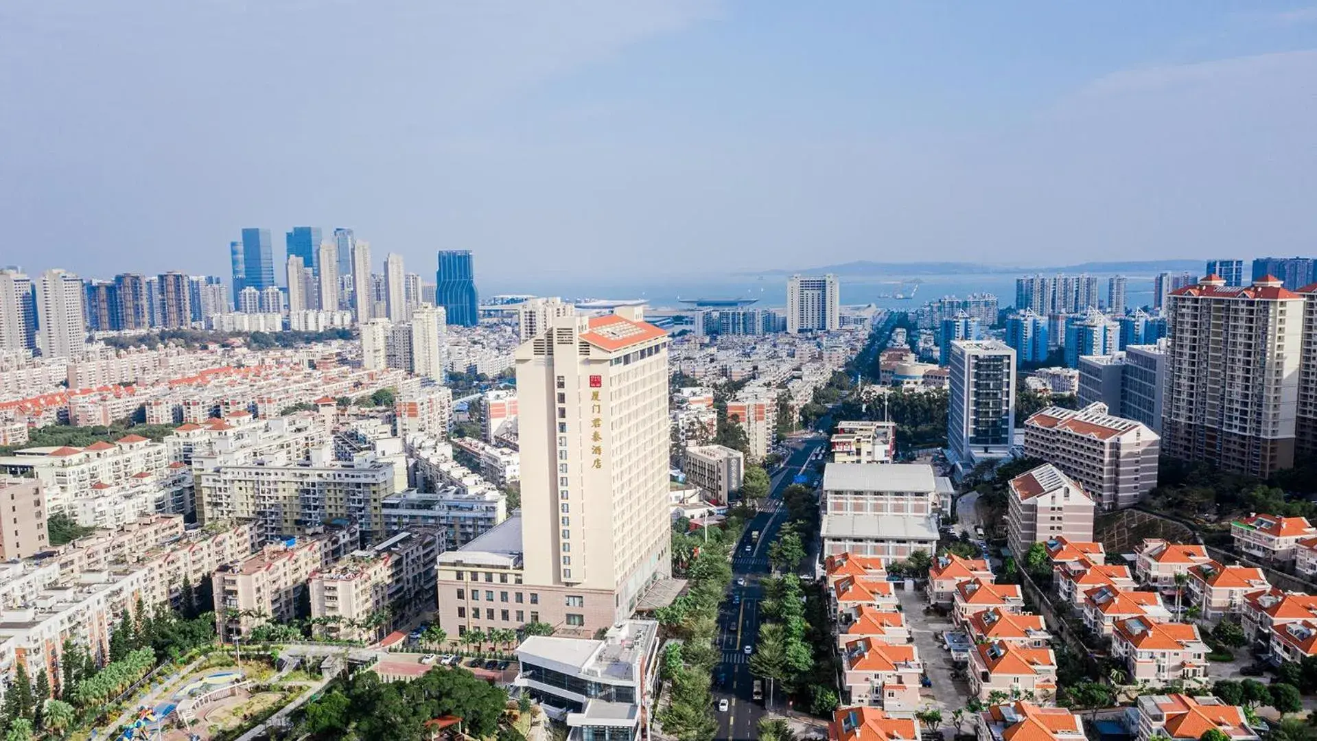 Property building in Juntai Hotel Xiamen Property building in Juntai Hotel Xiamen