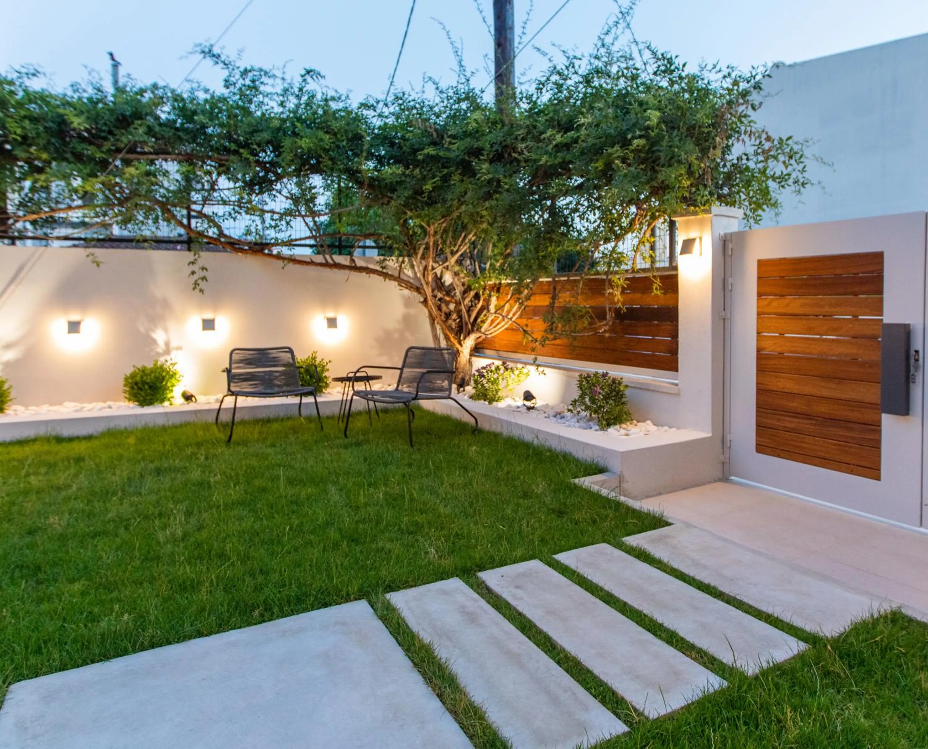 Garden in Iris Skiathos