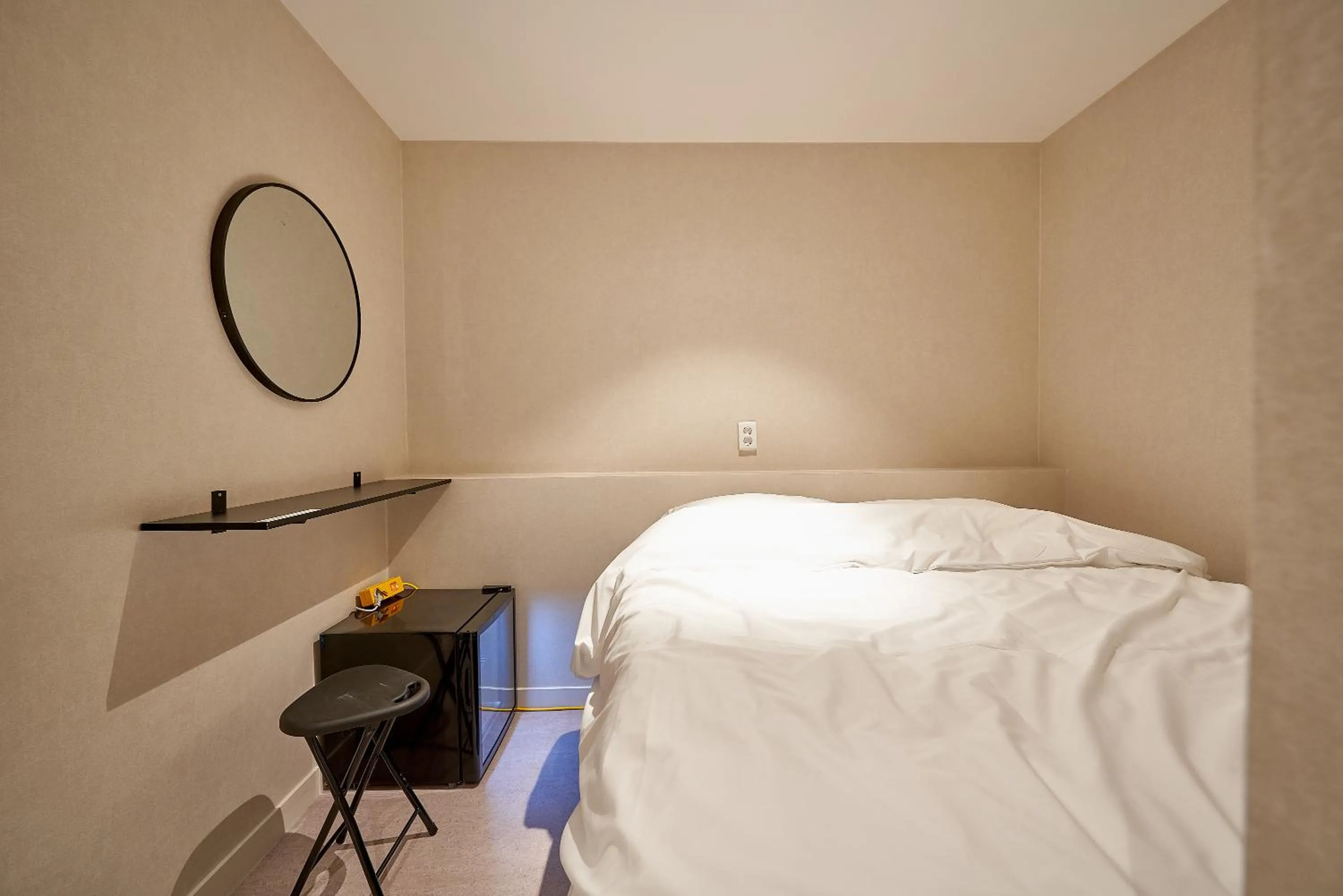 Bed in Life in Euljiro
