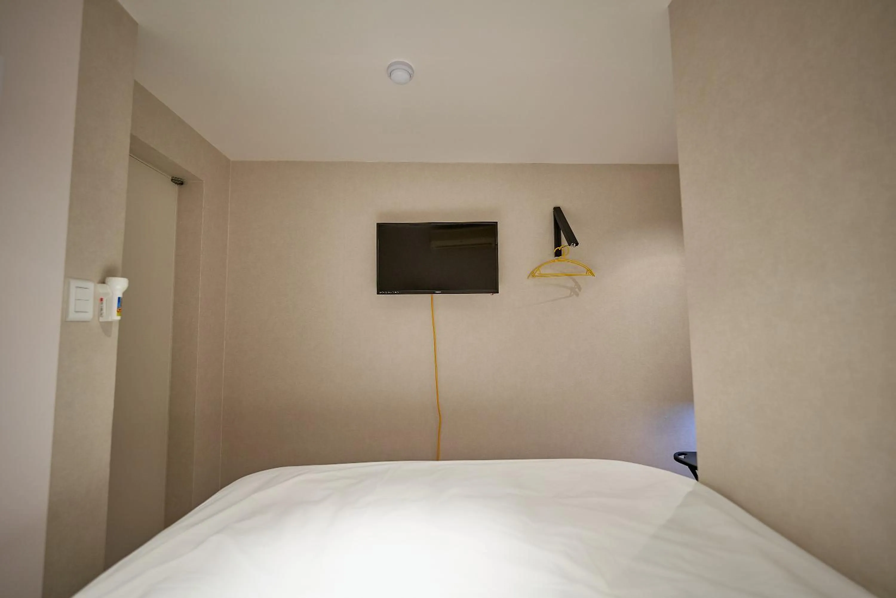 Bed in Life in Euljiro