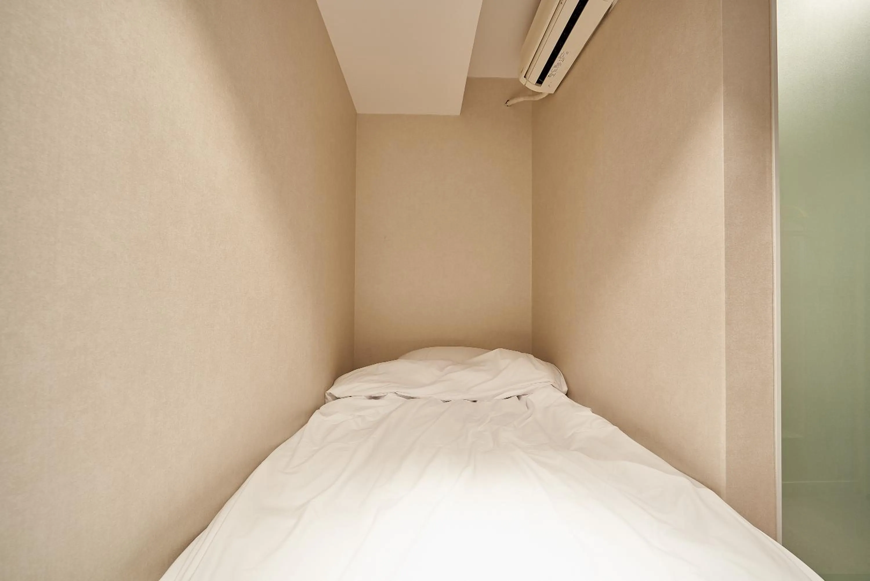 Bed in Life in Euljiro