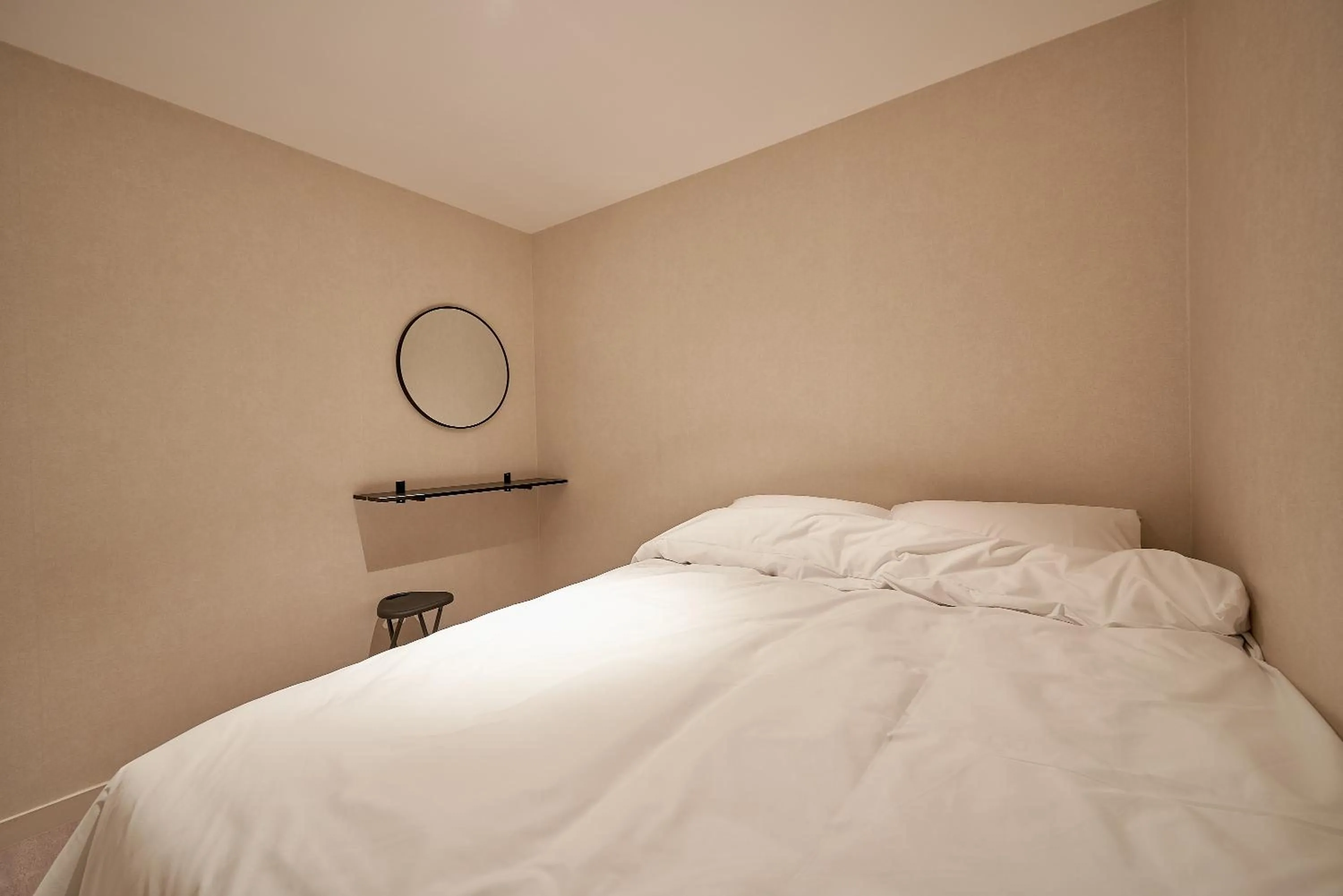 Bed in Life in Euljiro