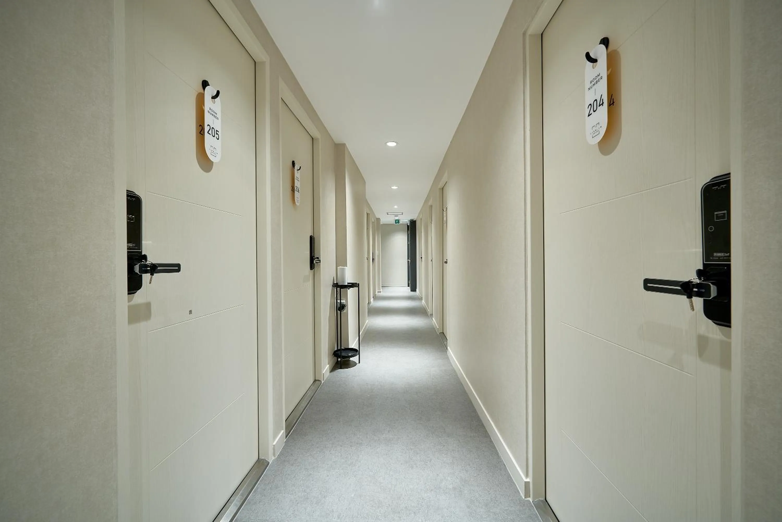 Area and facilities in Life in Euljiro