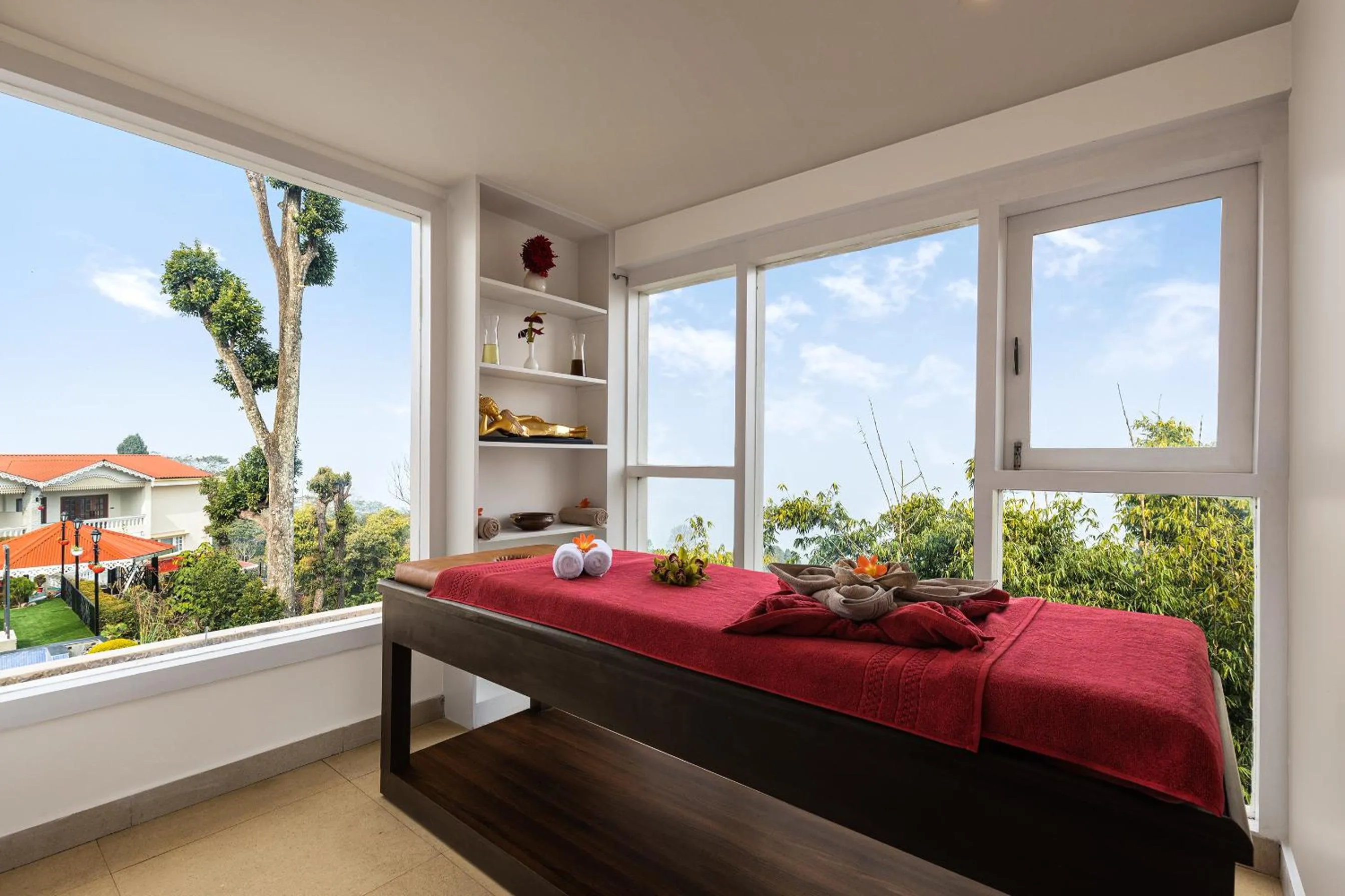 Spa and wellness centre/facilities, Bed in Fortune Resort Kalimpong - Member ITC Hotels' Group