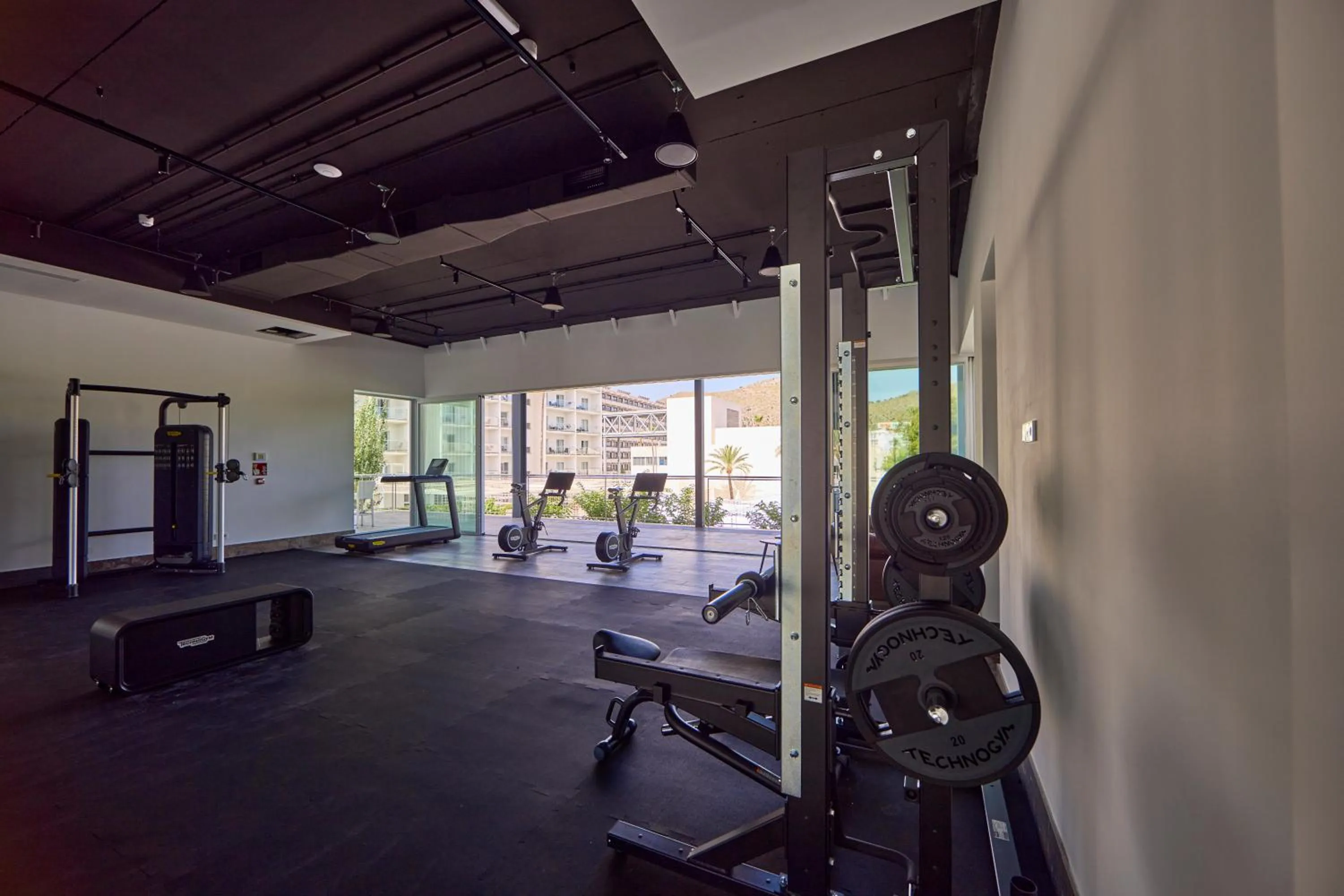 Fitness centre/facilities in Hotel Astoria Playa Adults Only 4* Sup