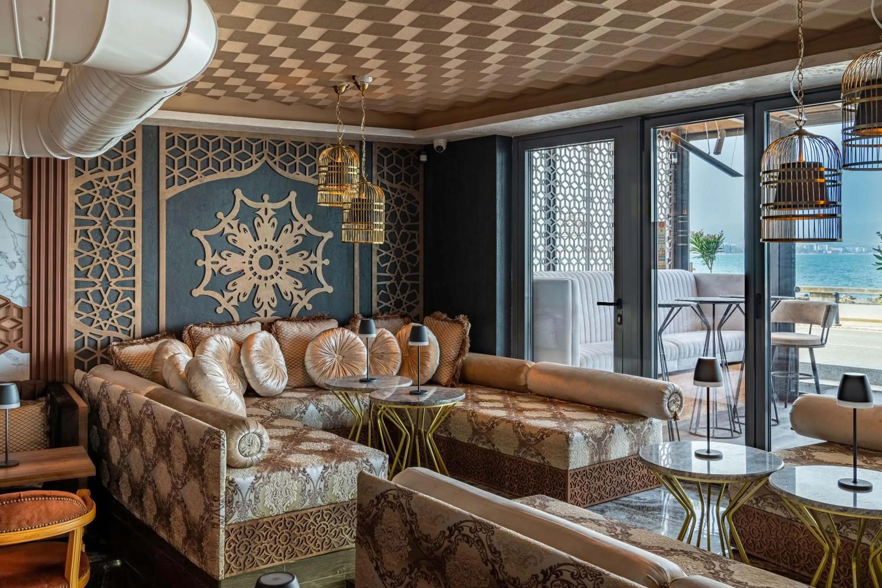 Restaurant/places to eat in Paradiso Dreams Hotel