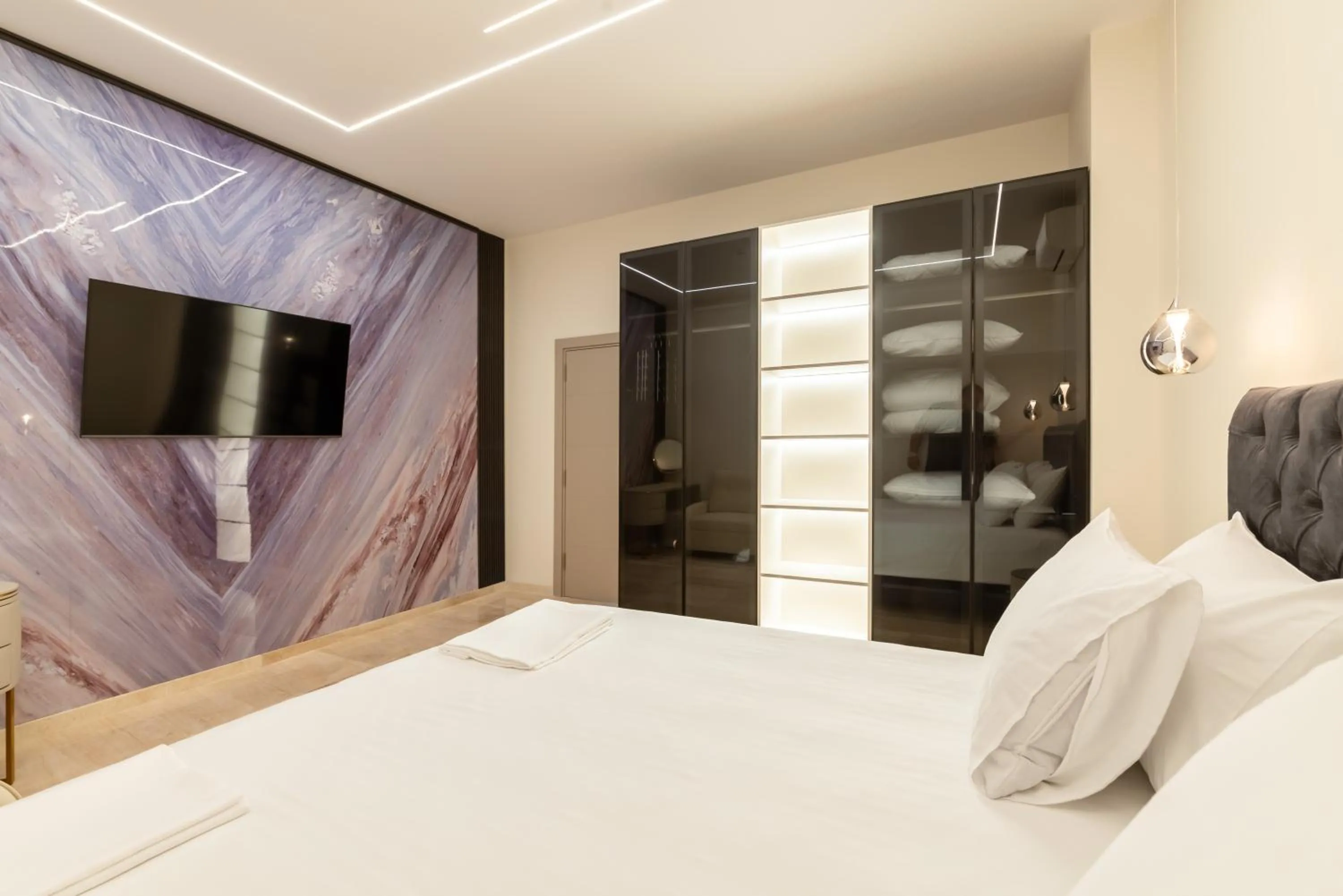 Bedroom, Bed in Paradiso Dreams Hotel