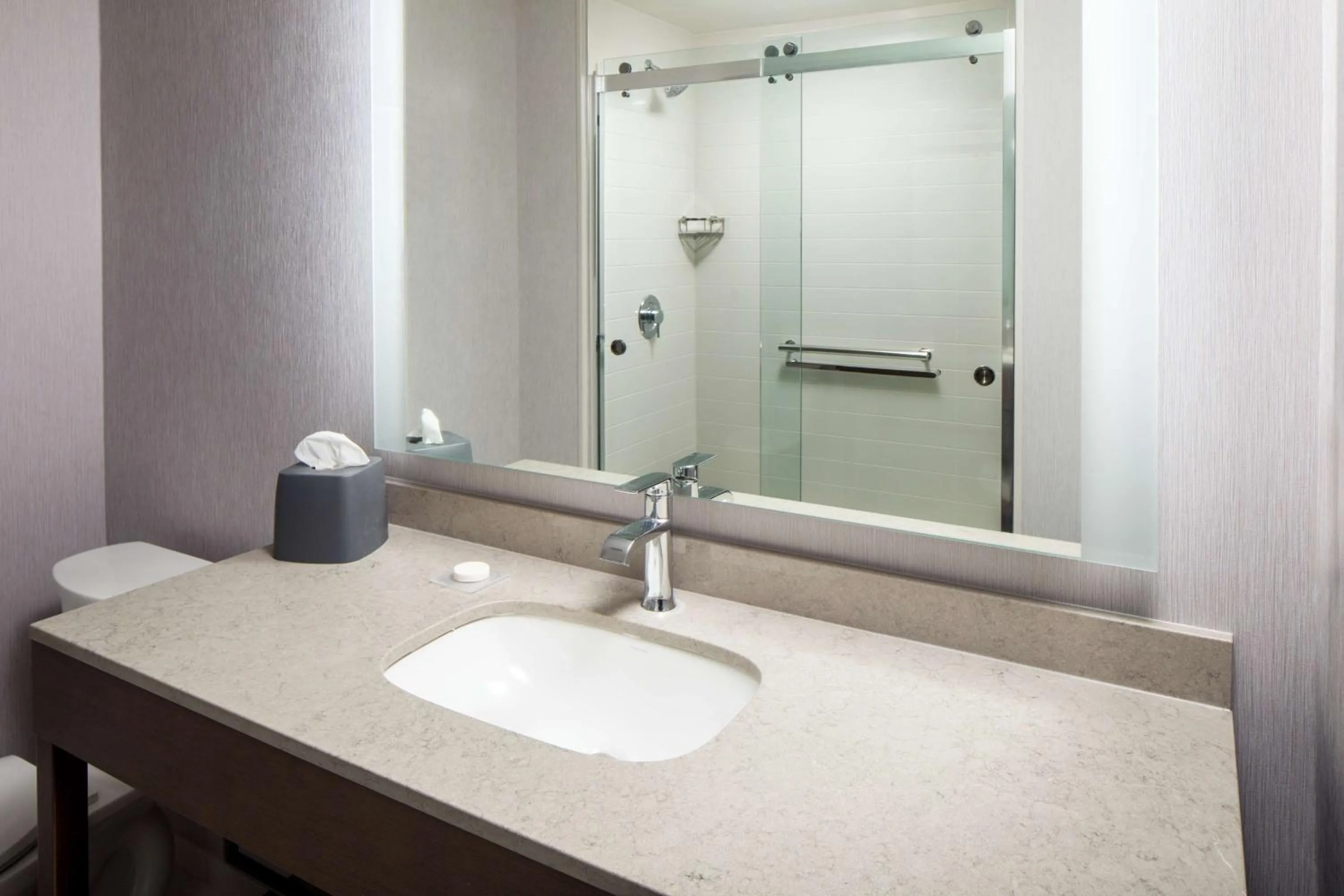 Bathroom in Hyatt Place Boise-Meridian