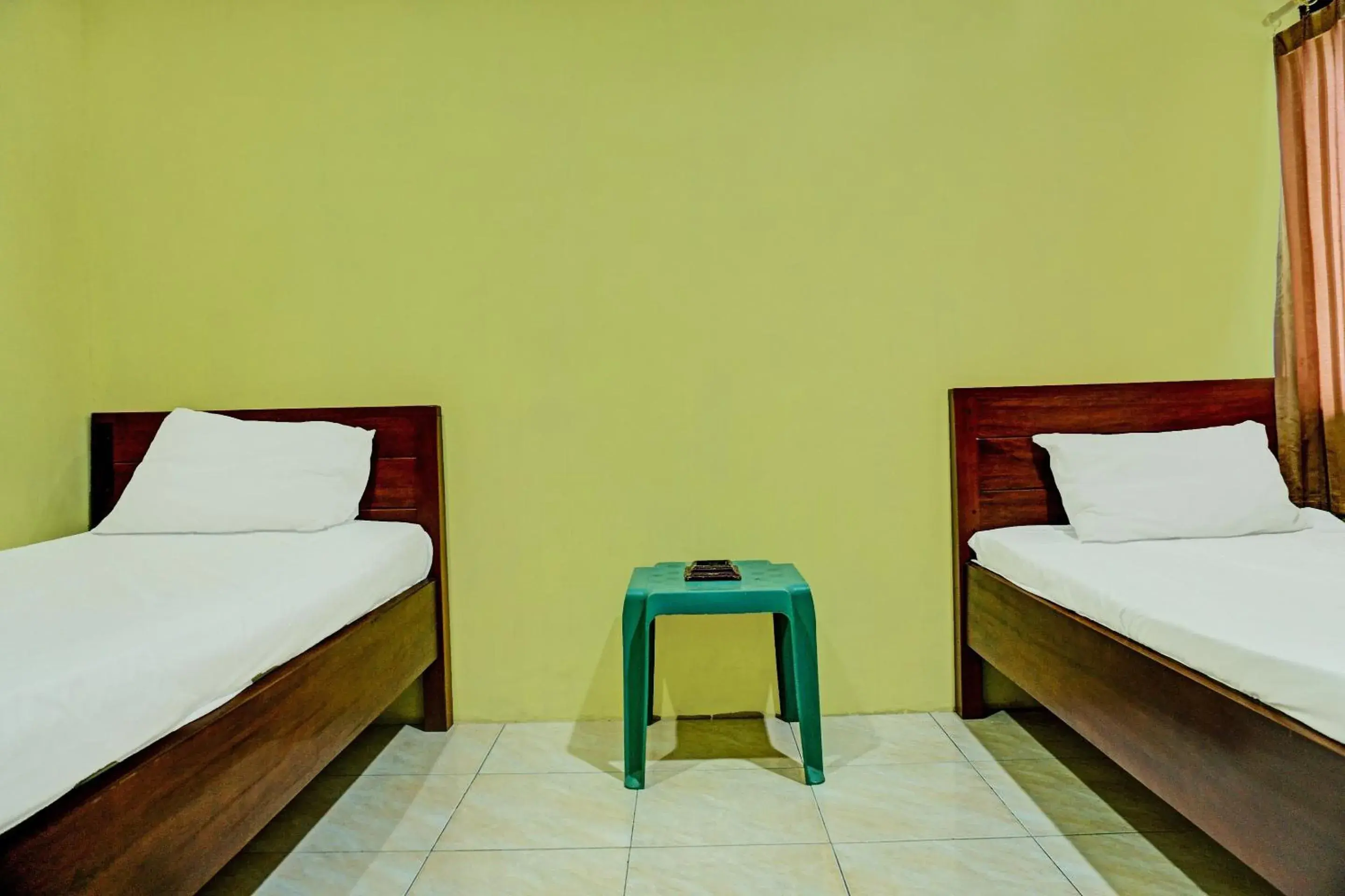 Bedroom, Bed in Capital O 92316 Wisma Widya Loka Pratama Near Futsal Tebing Gading Bedroom, Bed in Capital O 92316 Wisma Widya Loka Pratama Near Futsal Tebing Gading