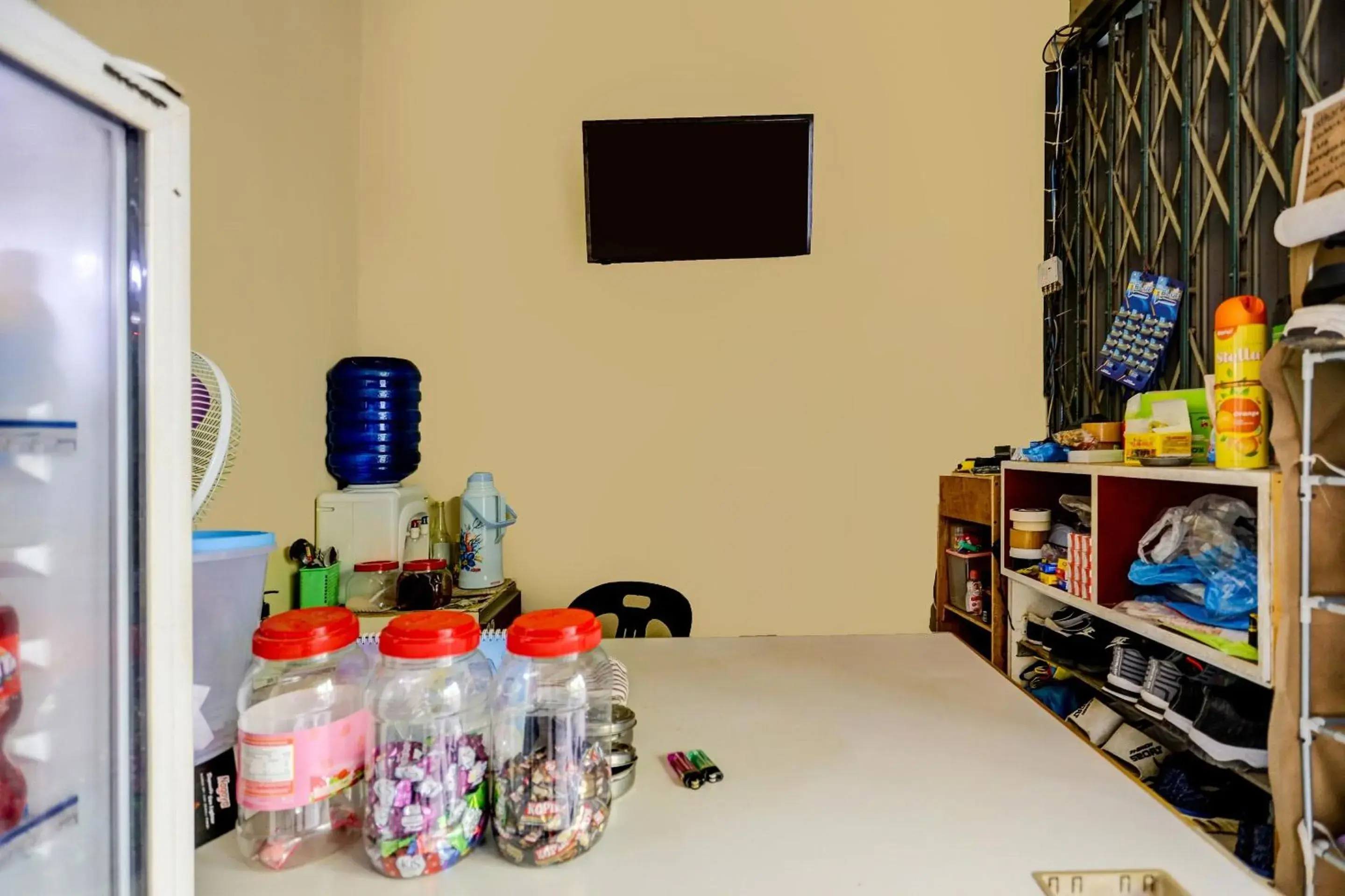 Lobby or reception in Hotel O Hasan House SyariahNearPelabuhan Feri Harbor Bay Lobby or reception in Hotel O Hasan House SyariahNearPelabuhan Feri Harbor Bay