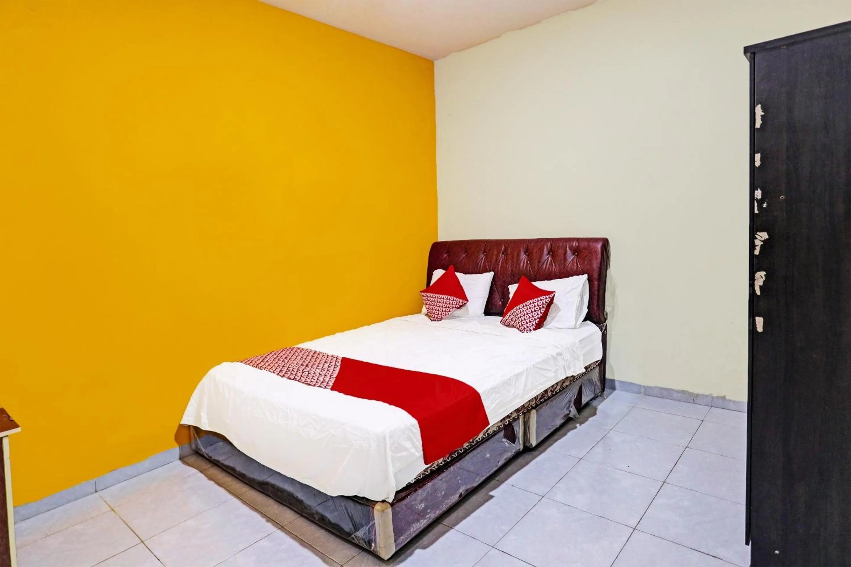 Bedroom, Bed in Hotel O Hasan House SyariahNearPelabuhan Feri Harbor Bay