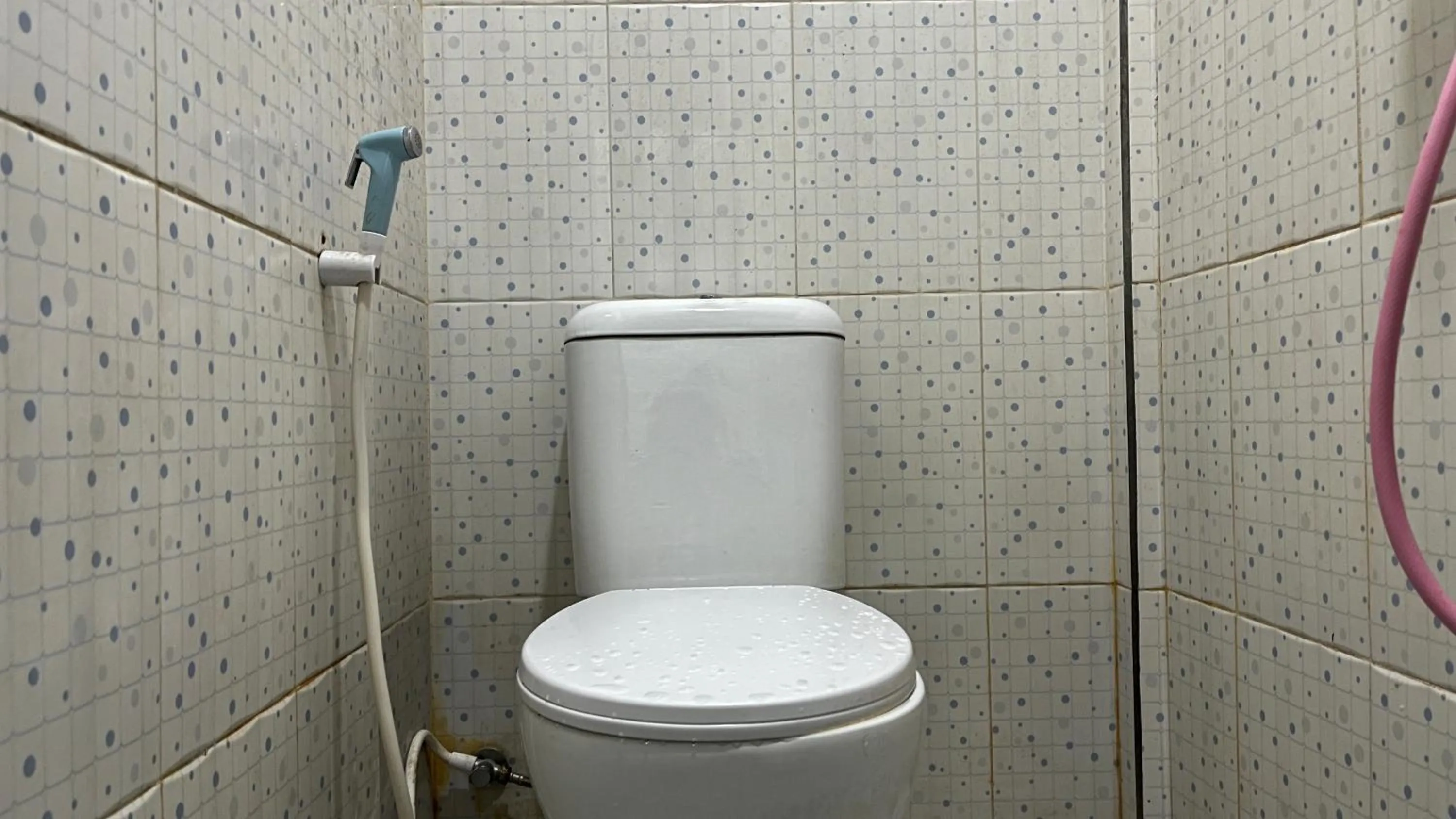 Bathroom in Hotel O Penginapan Fajar Syariah