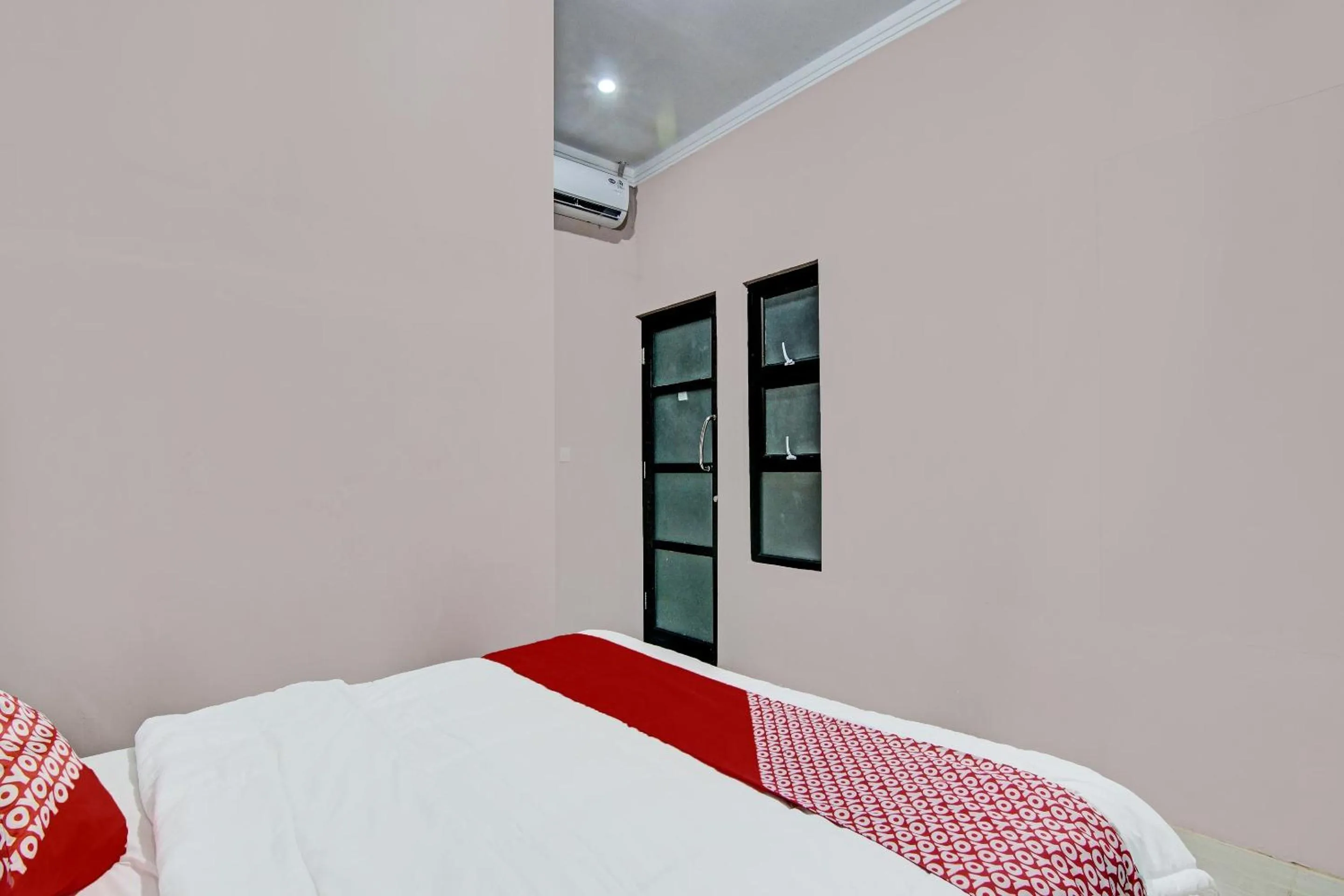 Bedroom, Bed in Hotel O Rindu Sempadan Near Taman Wisata Rindu Sempadan