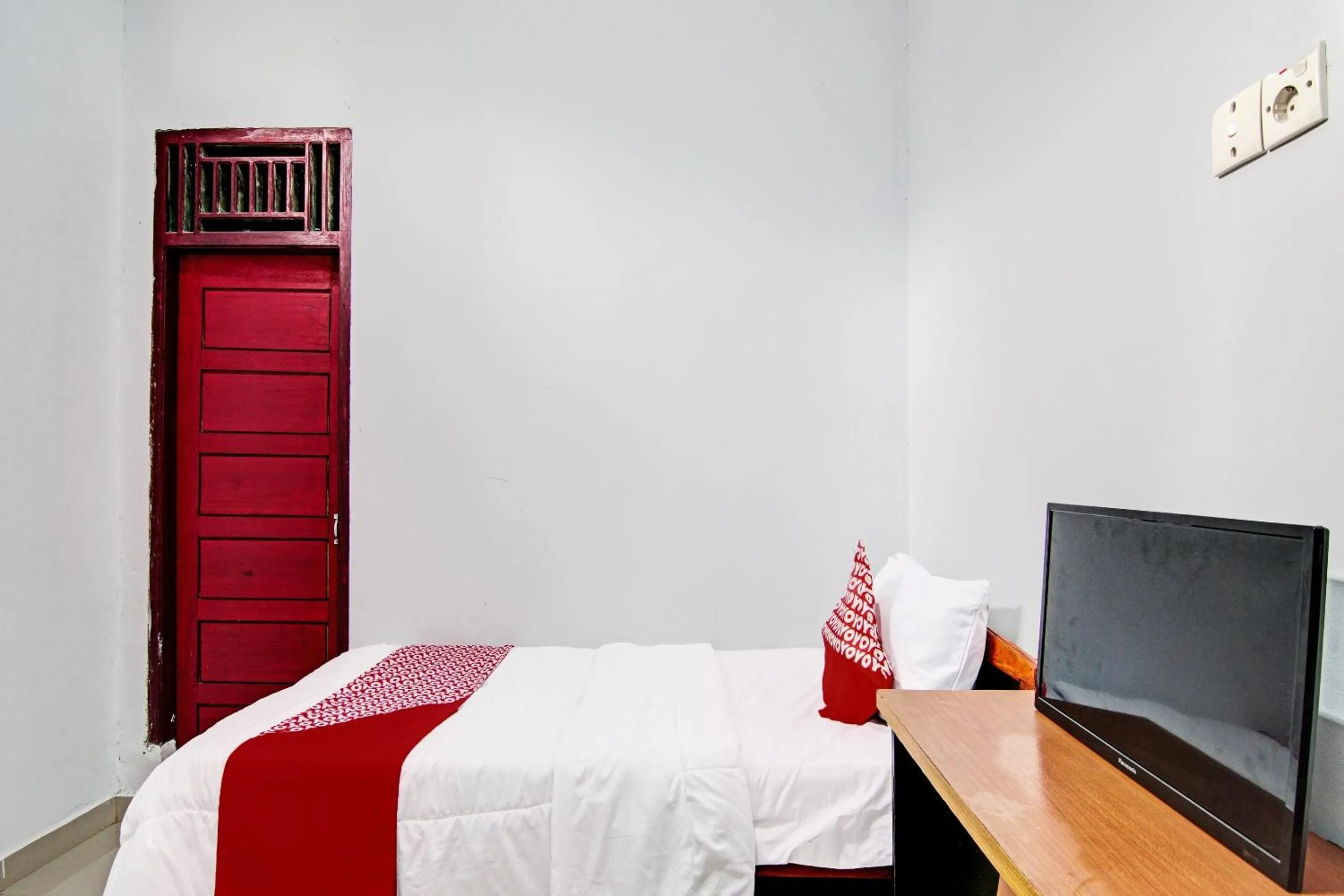 Bedroom, Bed in Hotel O Rindu Sempadan Near Taman Wisata Rindu Sempadan