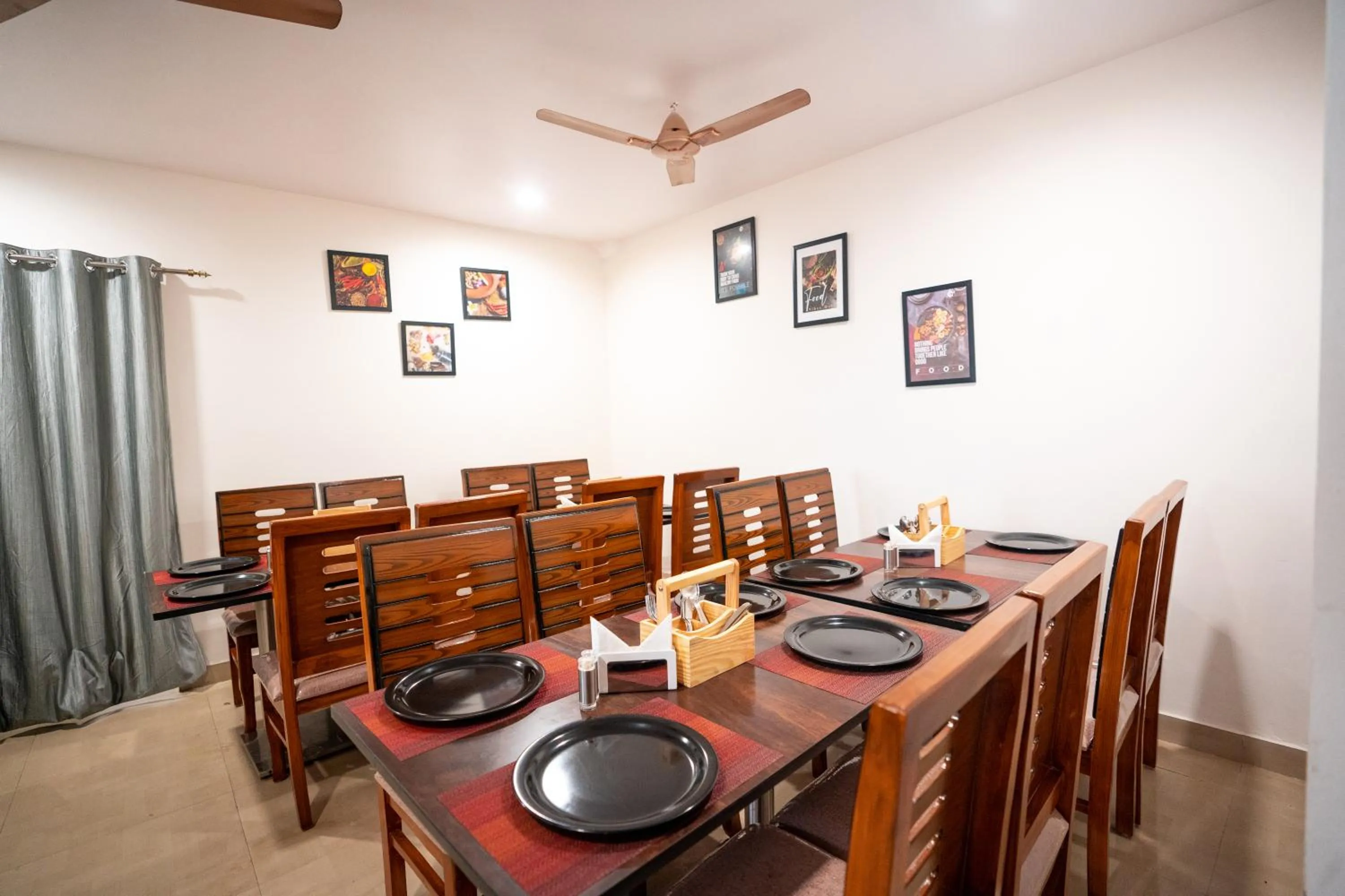 Restaurant/places to eat in Yellow Bells Signature HITEC City