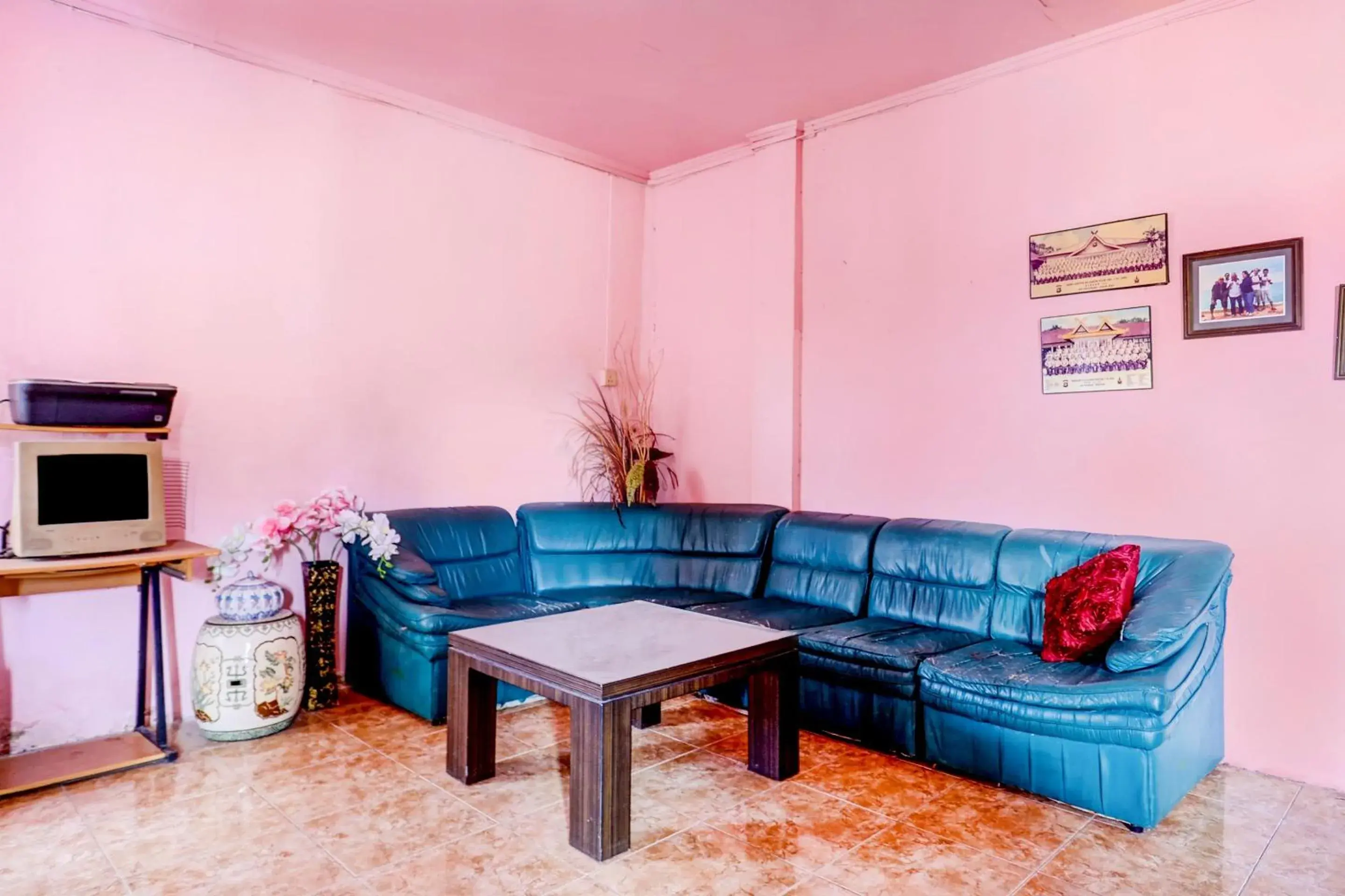 Lobby or reception in OYO 92334 Abi Manyu Syariah Lobby or reception in OYO 92334 Abi Manyu Syariah