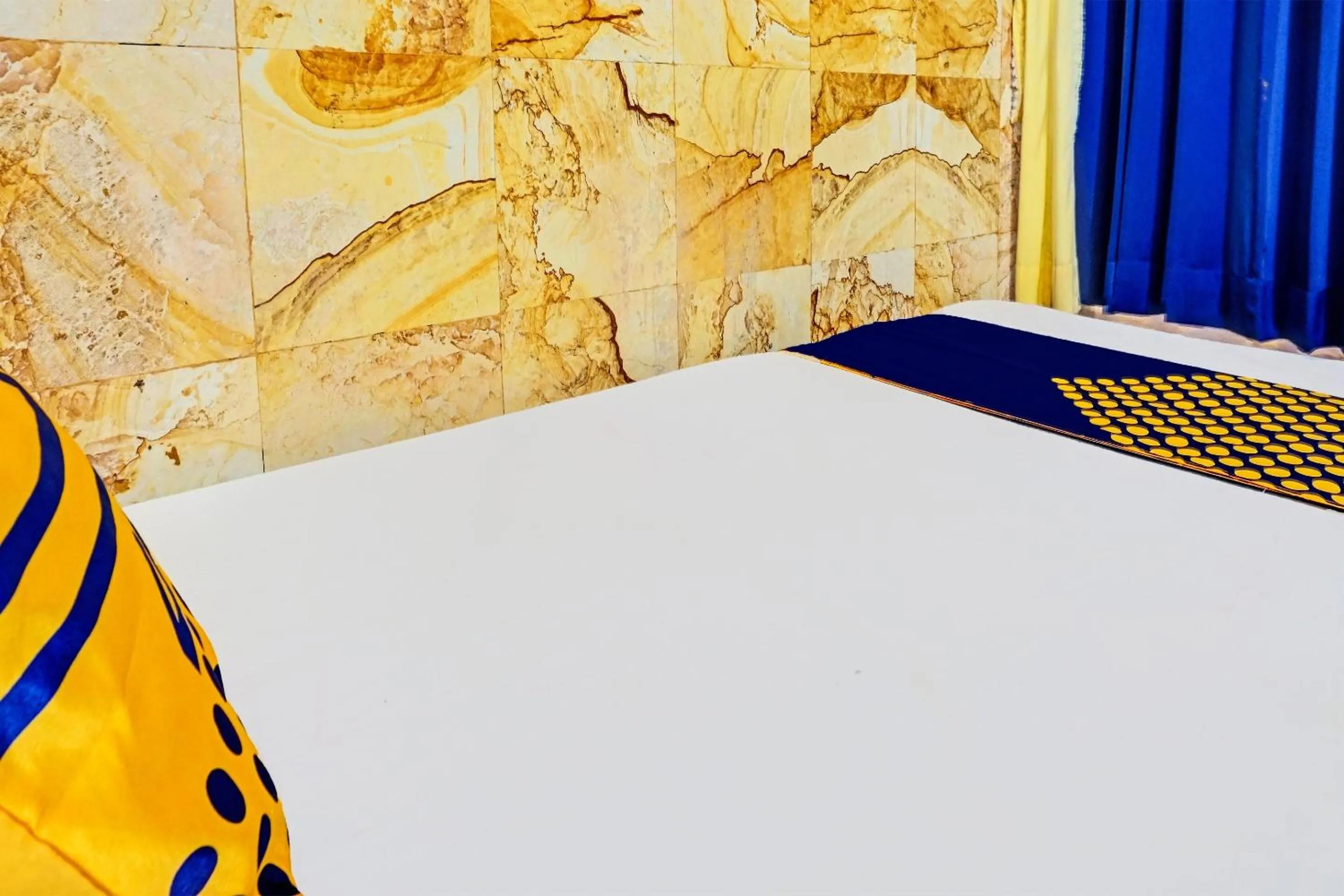 Bedroom, Bed in Hotel O Griyo Werdiningsih