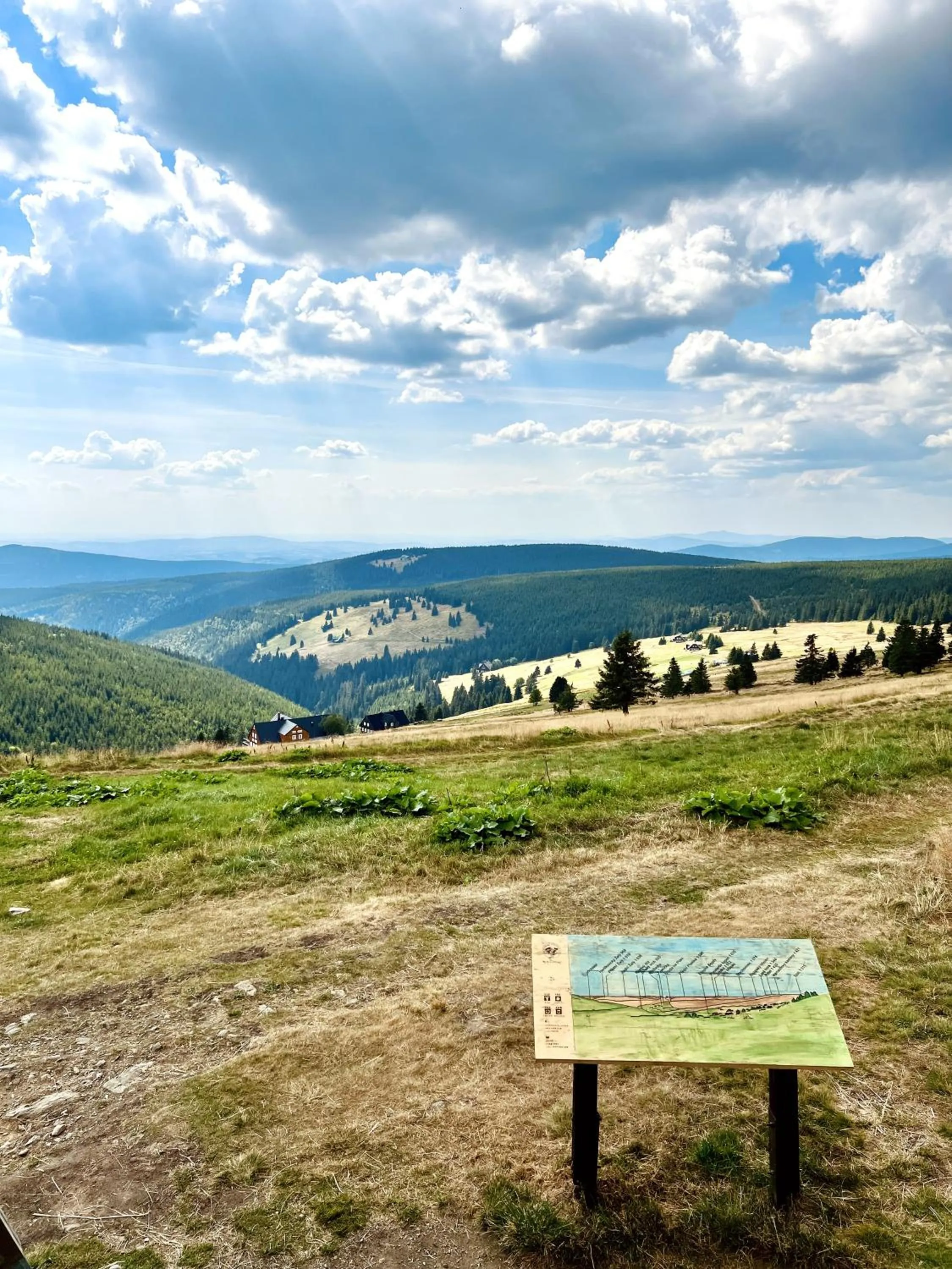Hiking in Bouda Klínovka