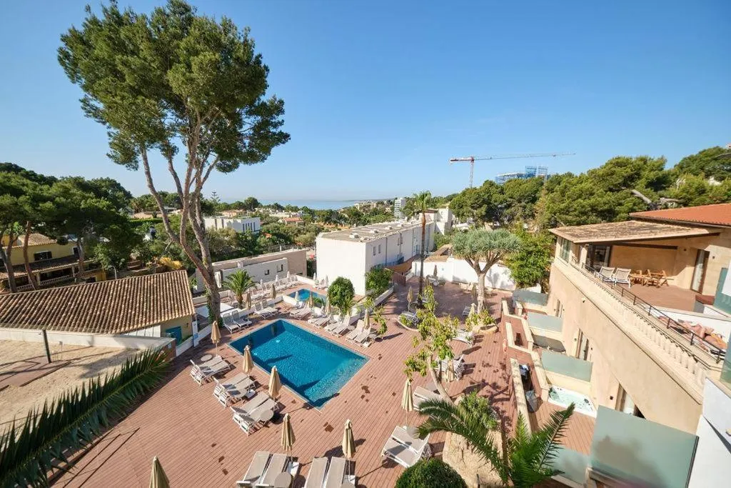 Property building in Tacande Portals