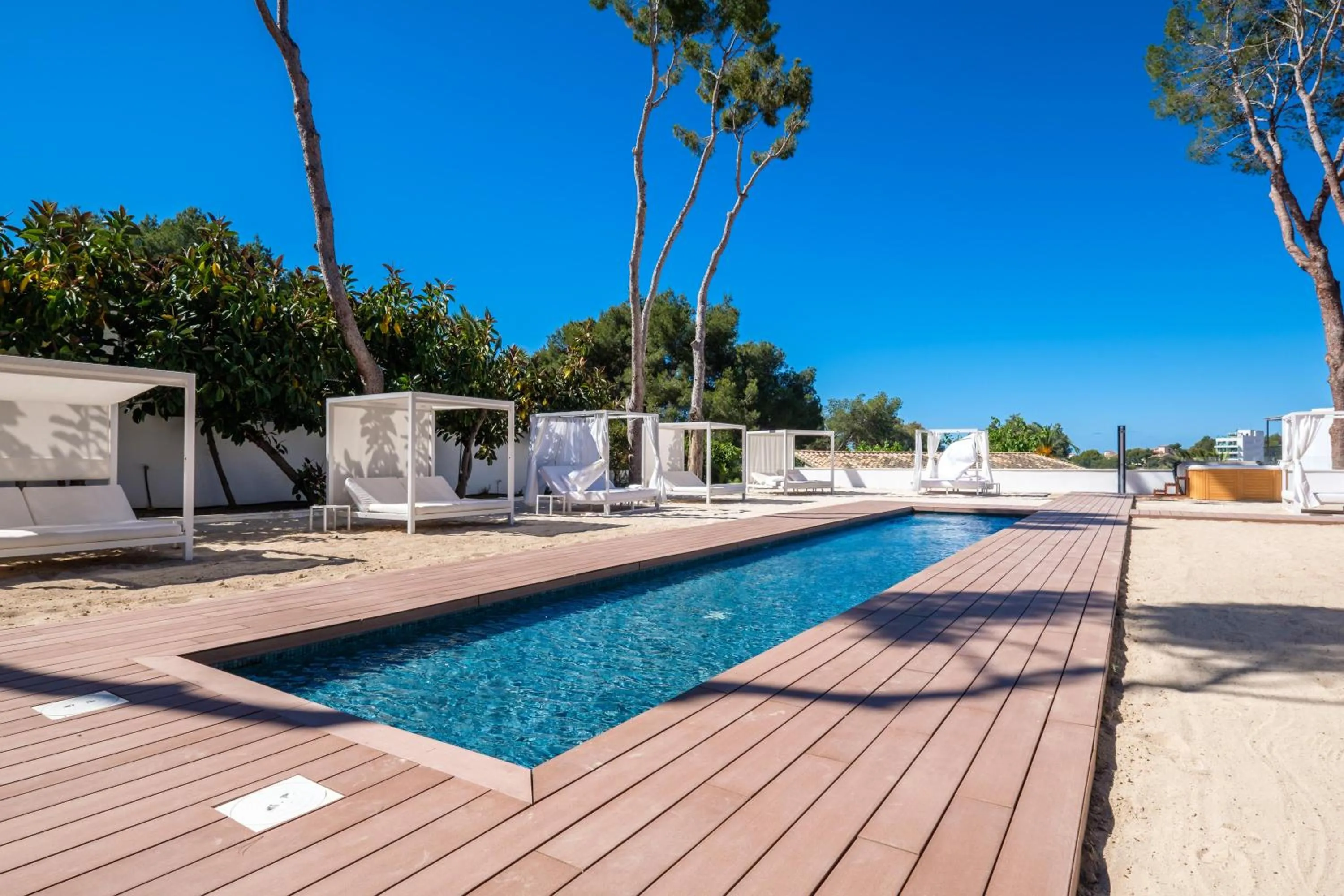 Swimming pool in Tacande Portals
