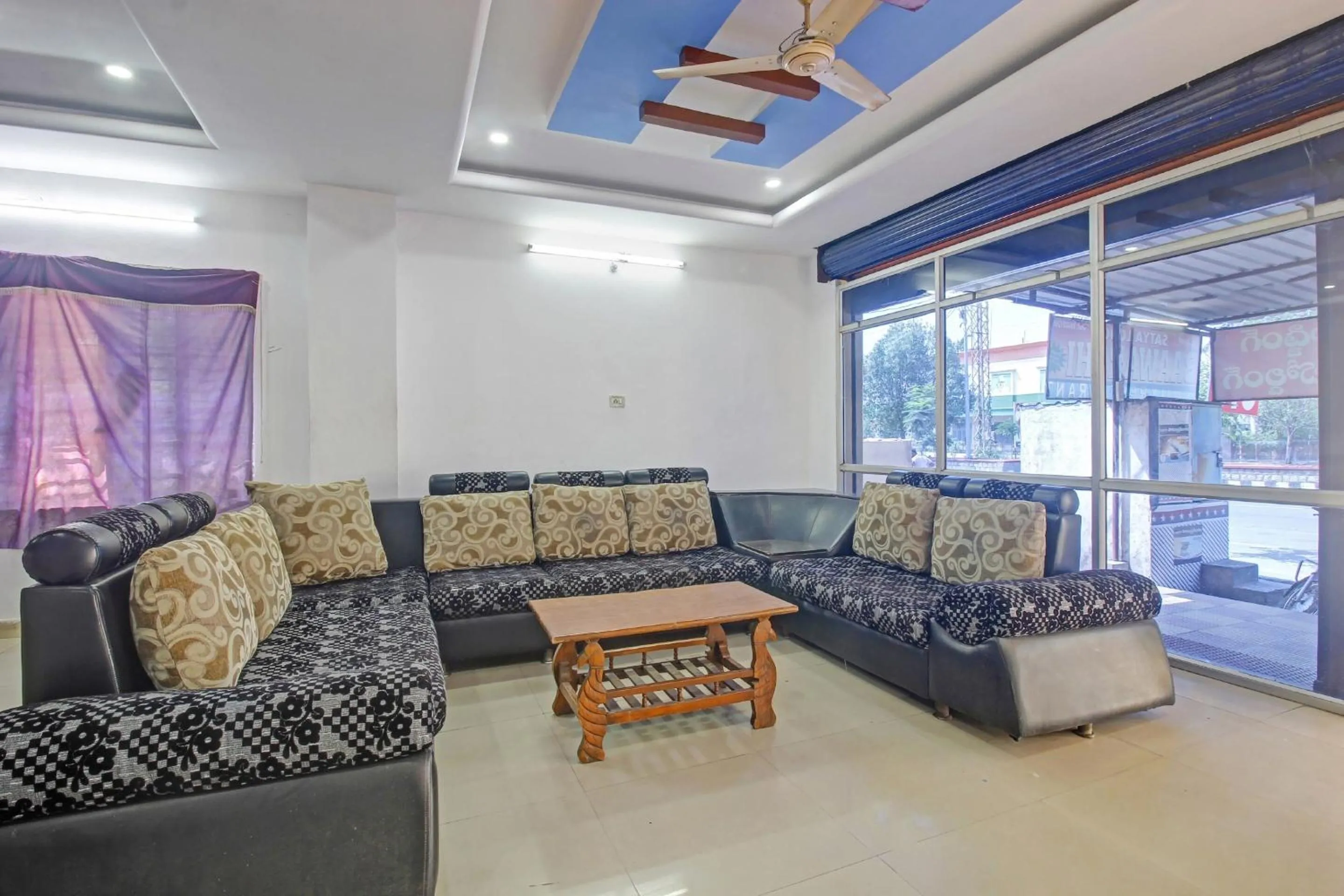 Lobby or reception in Hotel O Satya Inn