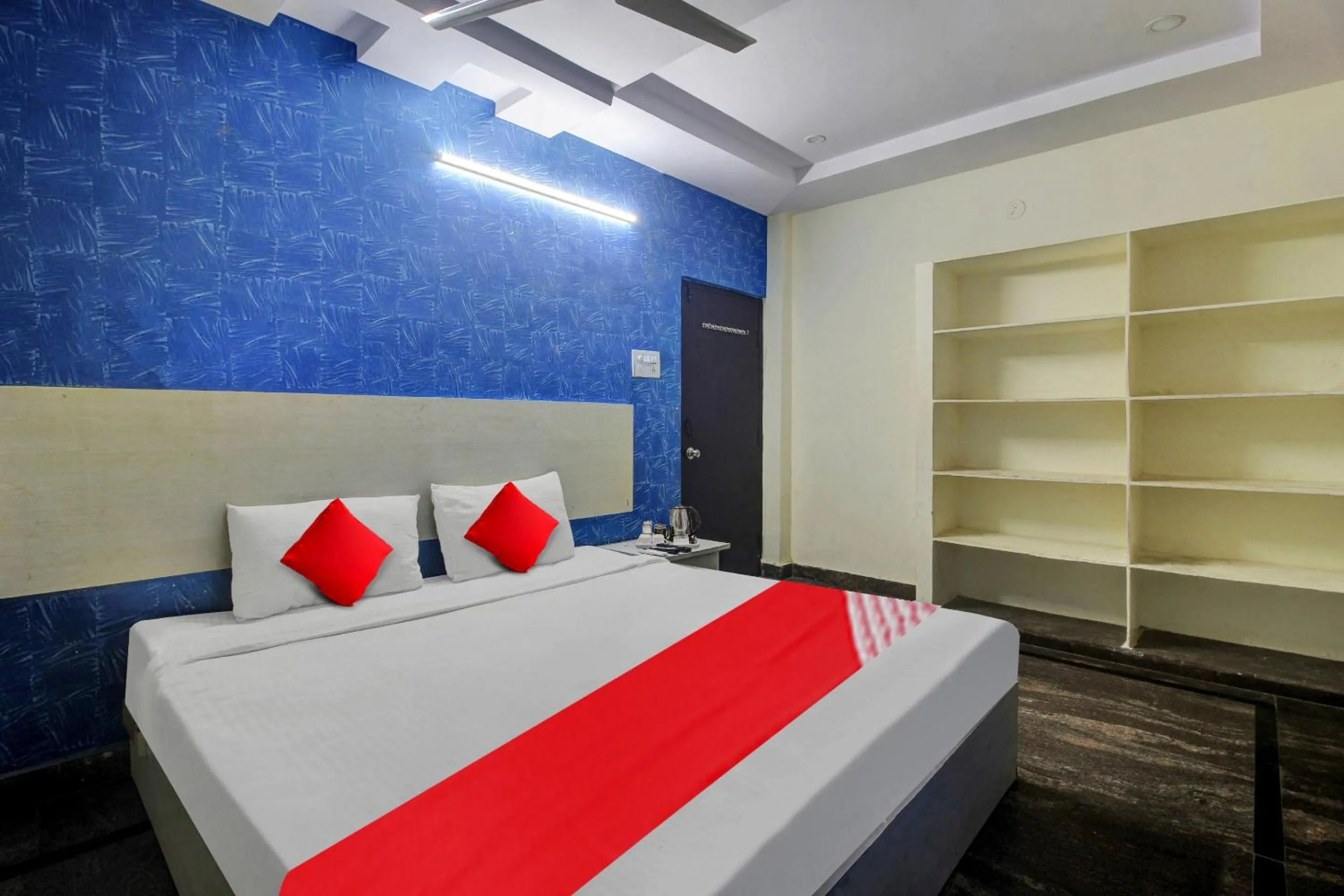 Bedroom in Hotel O Lavish Stay